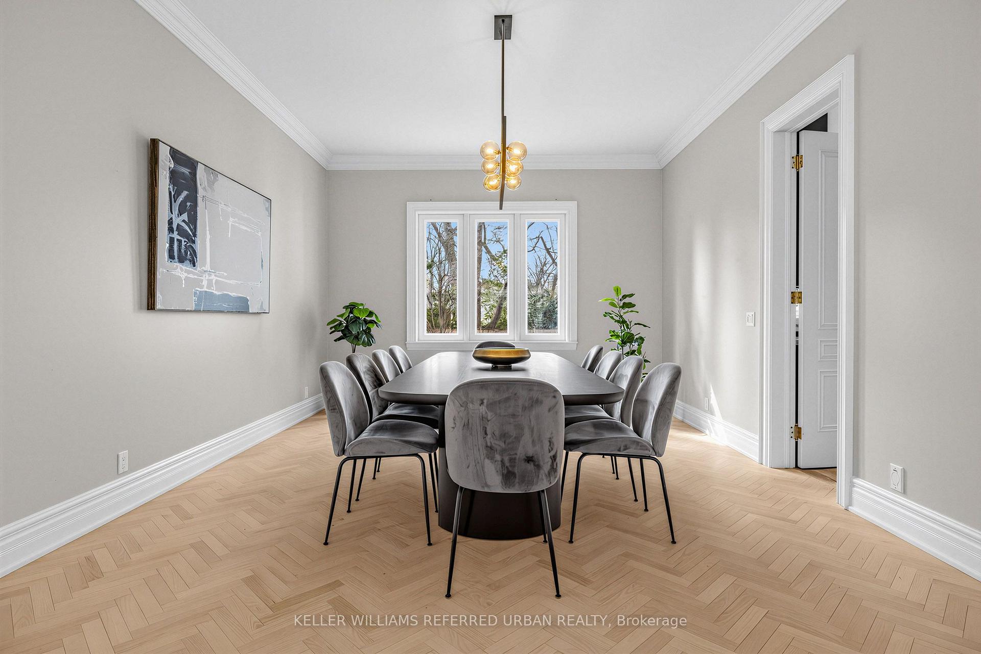 Photo 8 of 48 Johnson Street, Markham, Thornhill — HOMEH