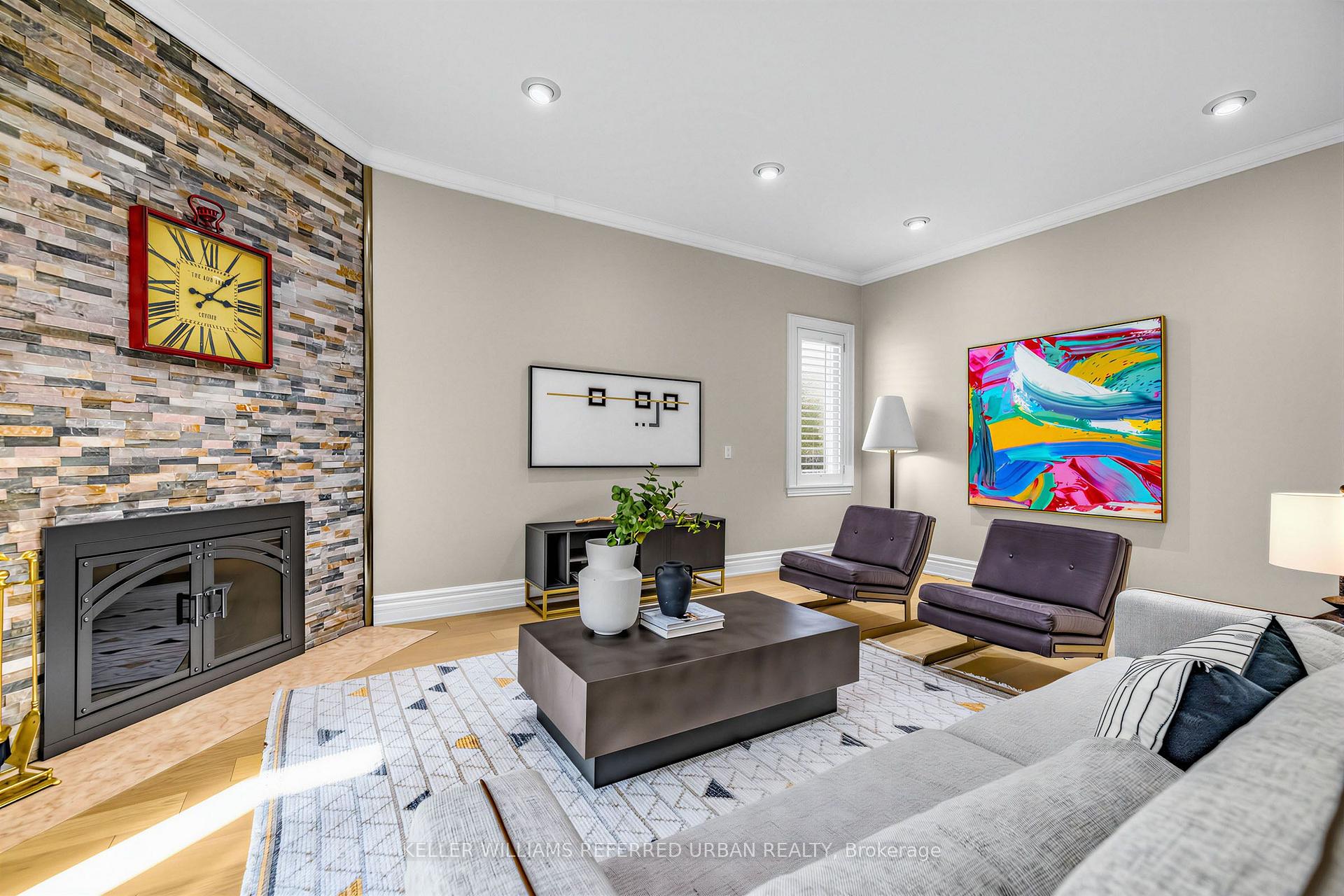 Photo 12 of 48 Johnson Street, Markham, Thornhill — HOMEH