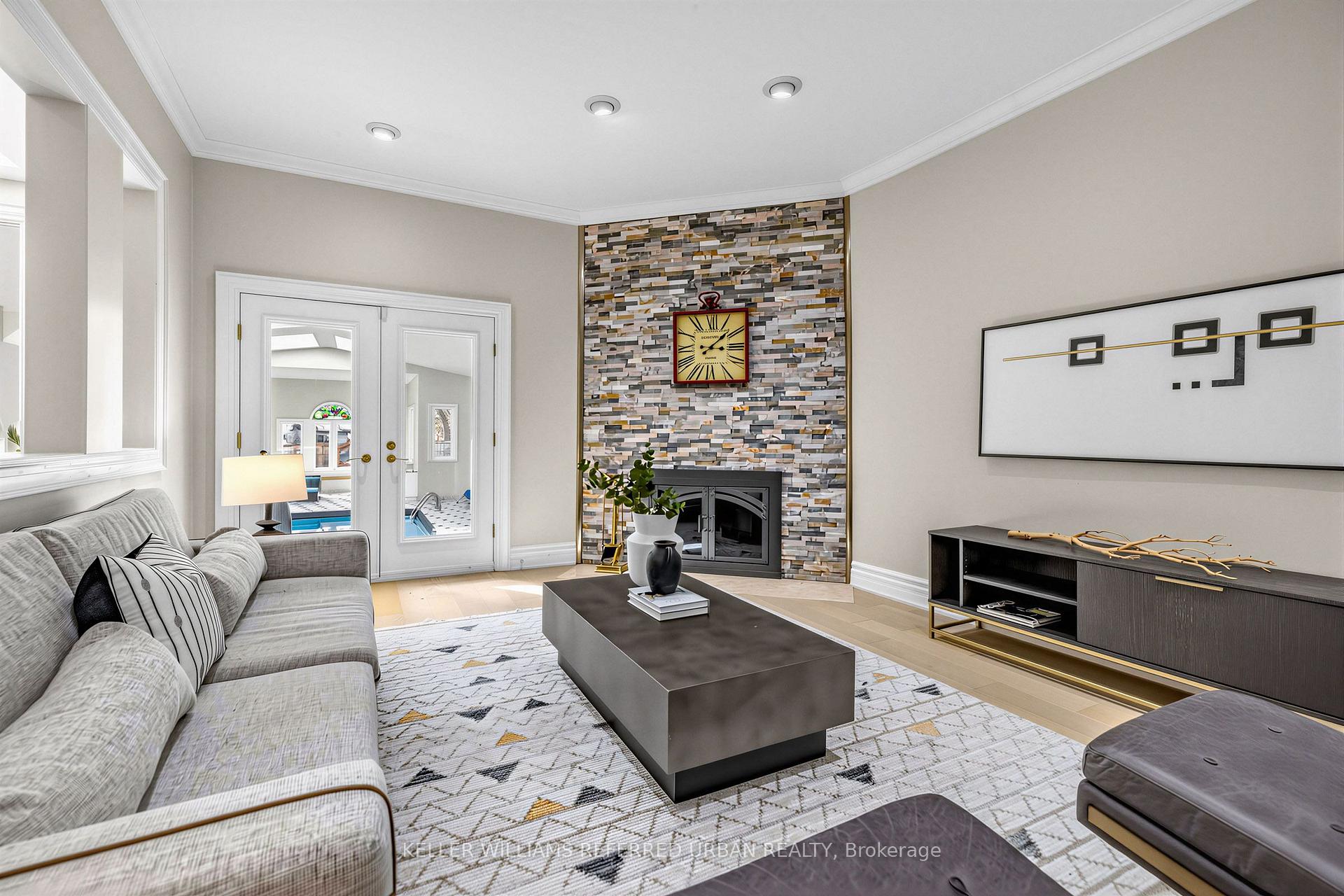 Photo 13 of 48 Johnson Street, Markham, Thornhill — HOMEH