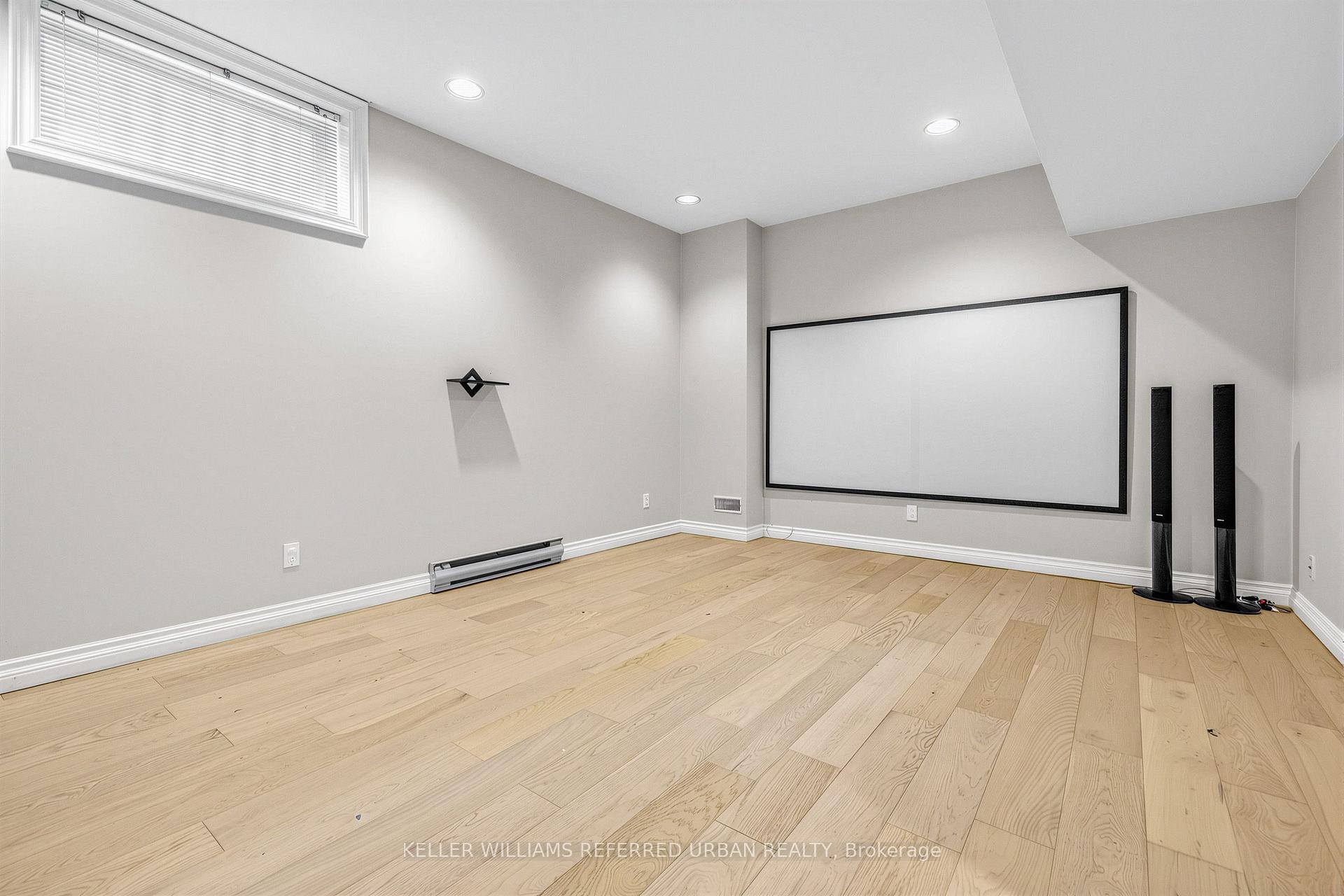 Photo 24 of 48 Johnson Street, Markham, Thornhill — HOMEH