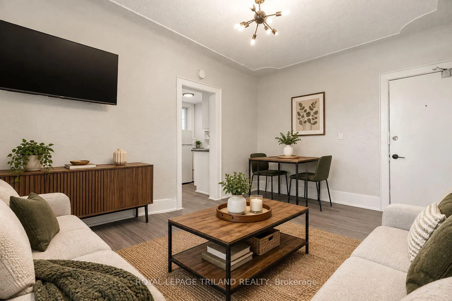 Photo 1 of Unit 8, 425 Mckenzie Avenue, London, South F — HOMEH