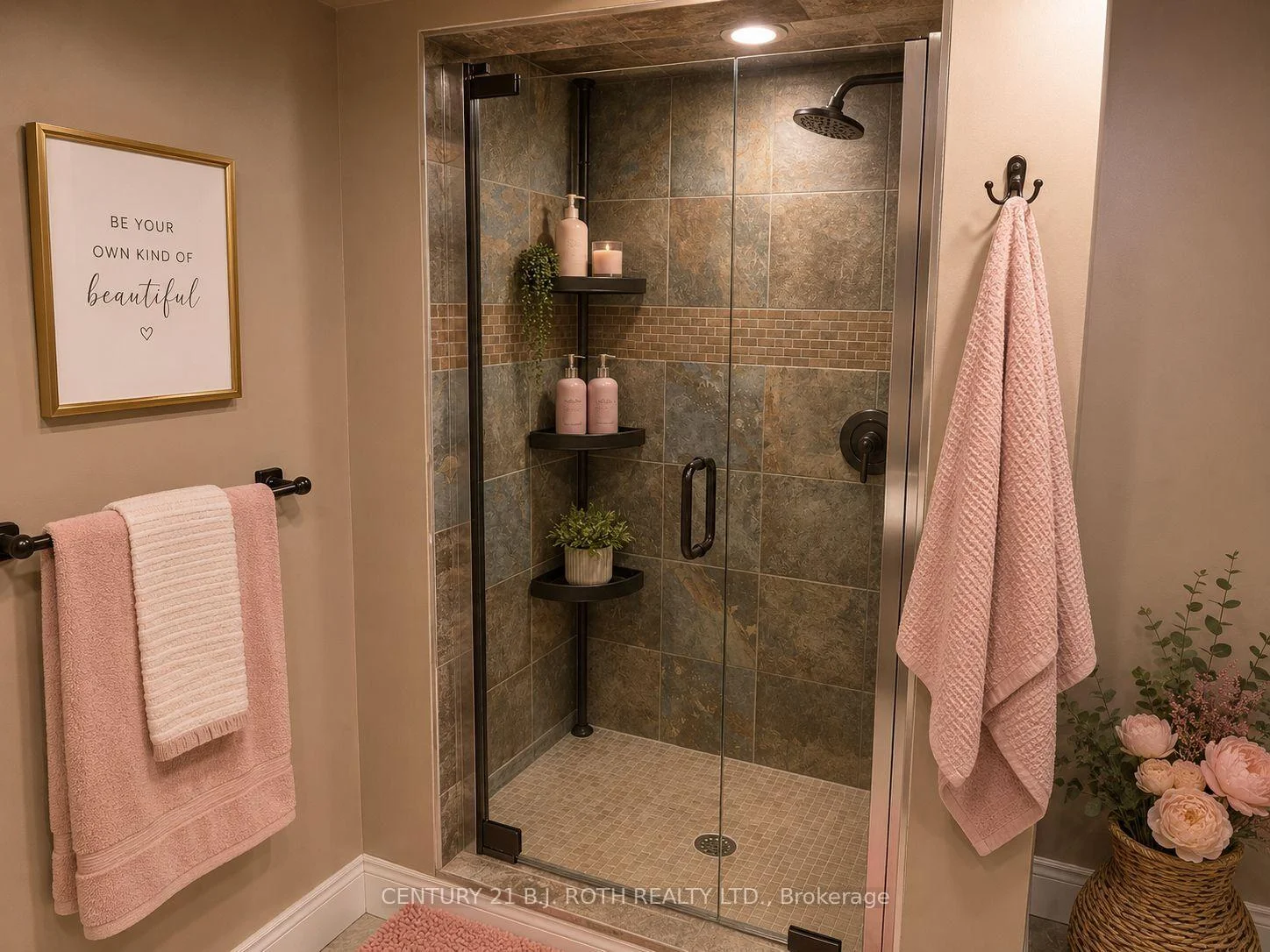 Photo 9 of Unit Bachelor, 105 Chieftain Crescent, Barrie, Allandale Heights — HOMEH