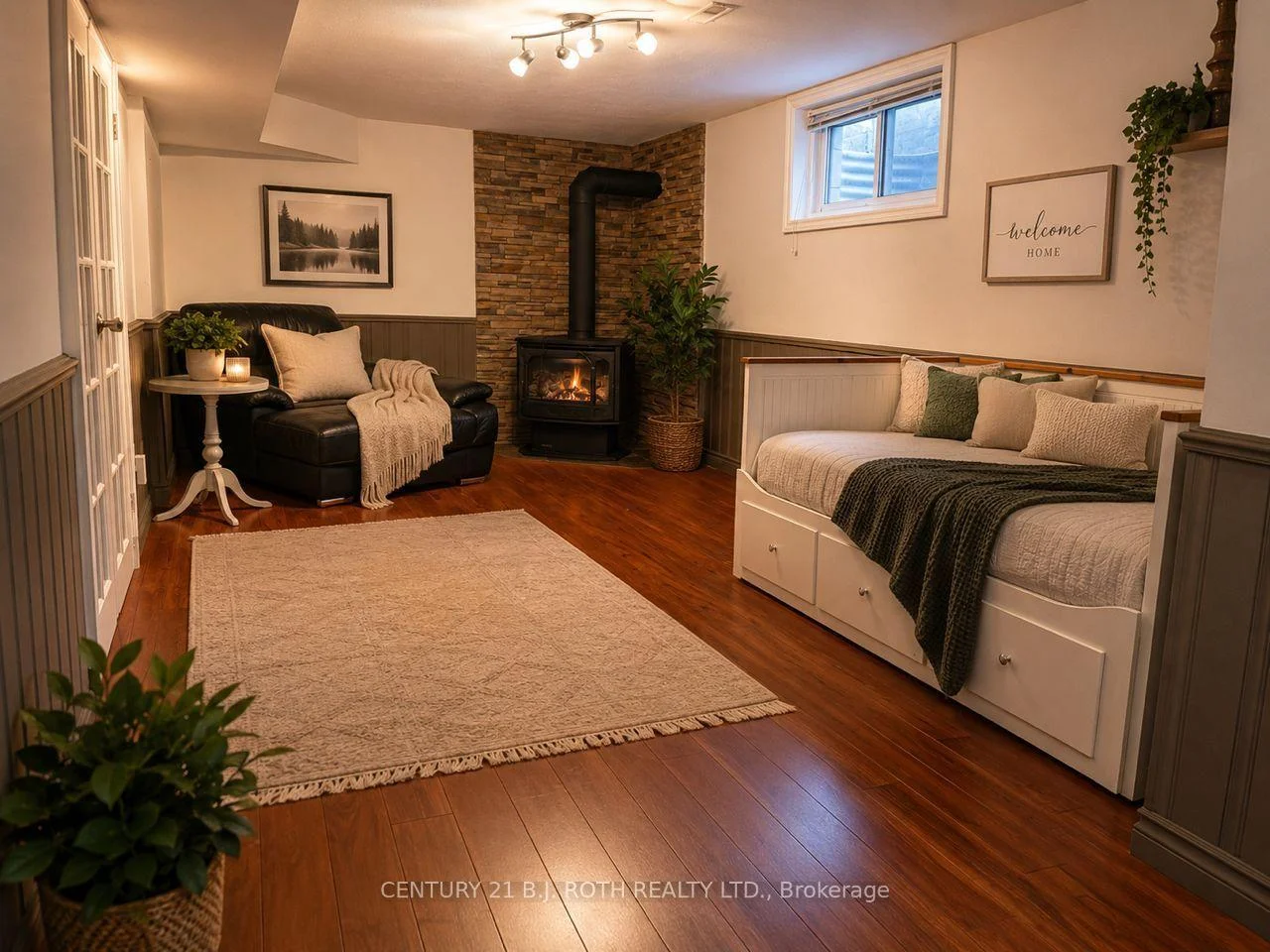 Photo 11 of Unit Bachelor, 105 Chieftain Crescent, Barrie, Allandale Heights — HOMEH