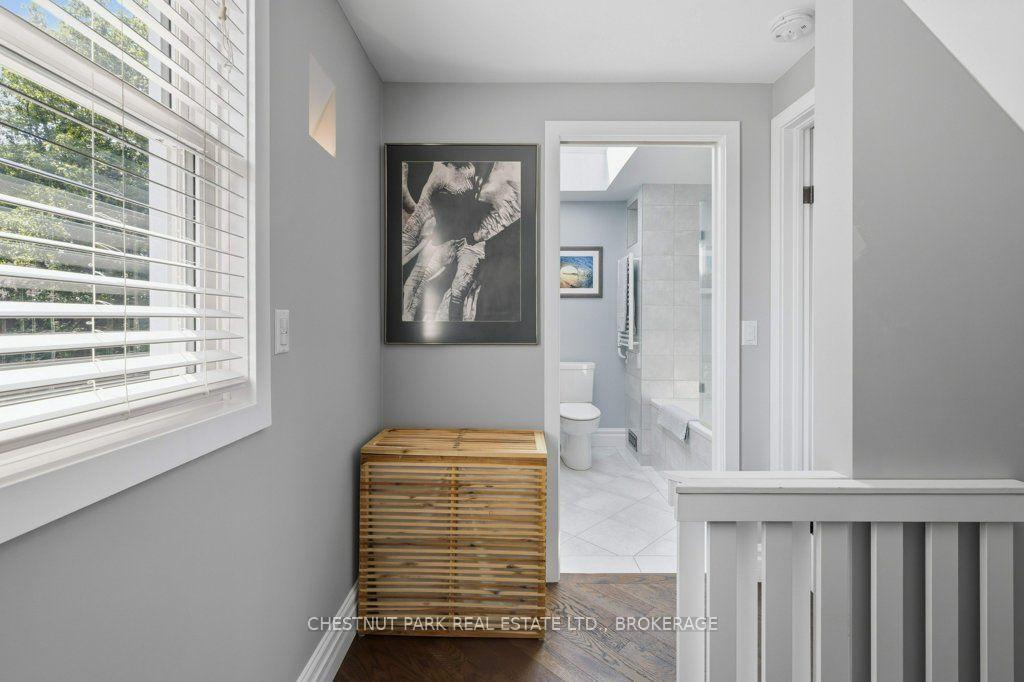 Photo 15 of 318 York Street, Kingston, East of Sir John A. Blvd — HOMEH