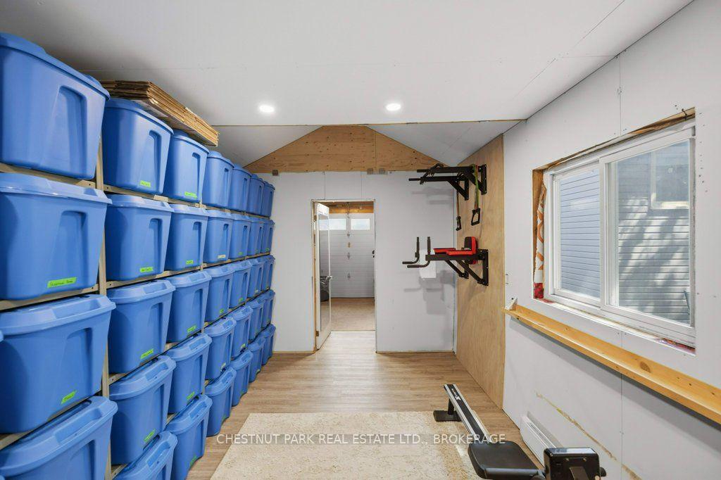 Photo 31 of 318 York Street, Kingston, East of Sir John A. Blvd — HOMEH