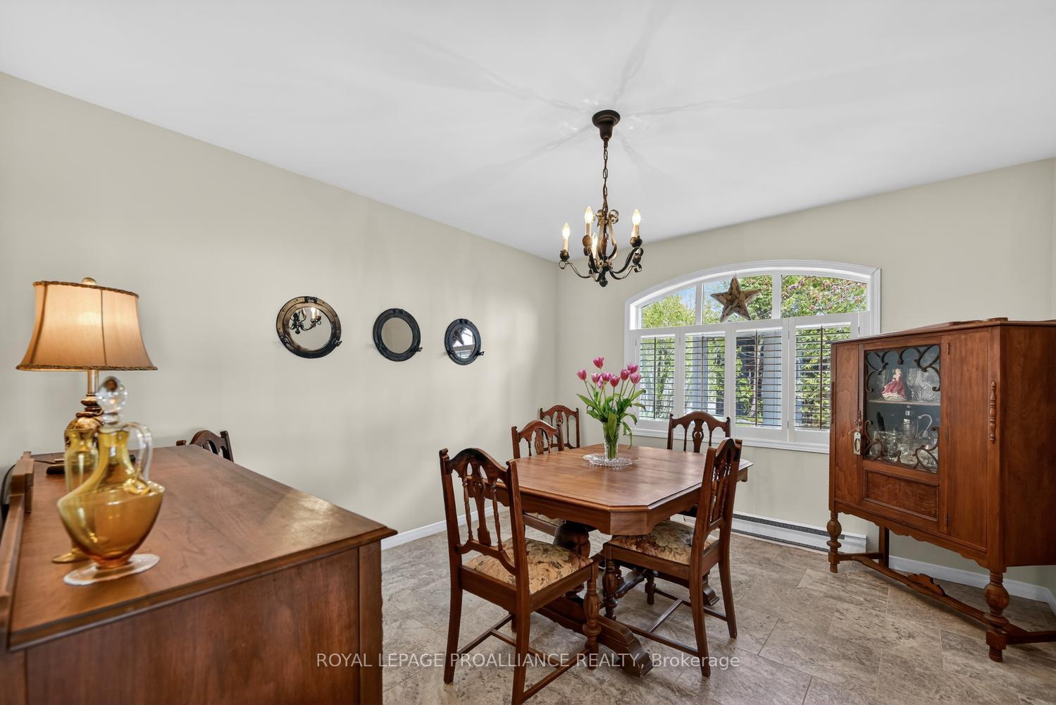 Photo 23 of 233 Brockmere Cliff Drive, Elizabethtown-Kitley, Elizabethtown Kitley (Old Kitley) Twp — HOMEH