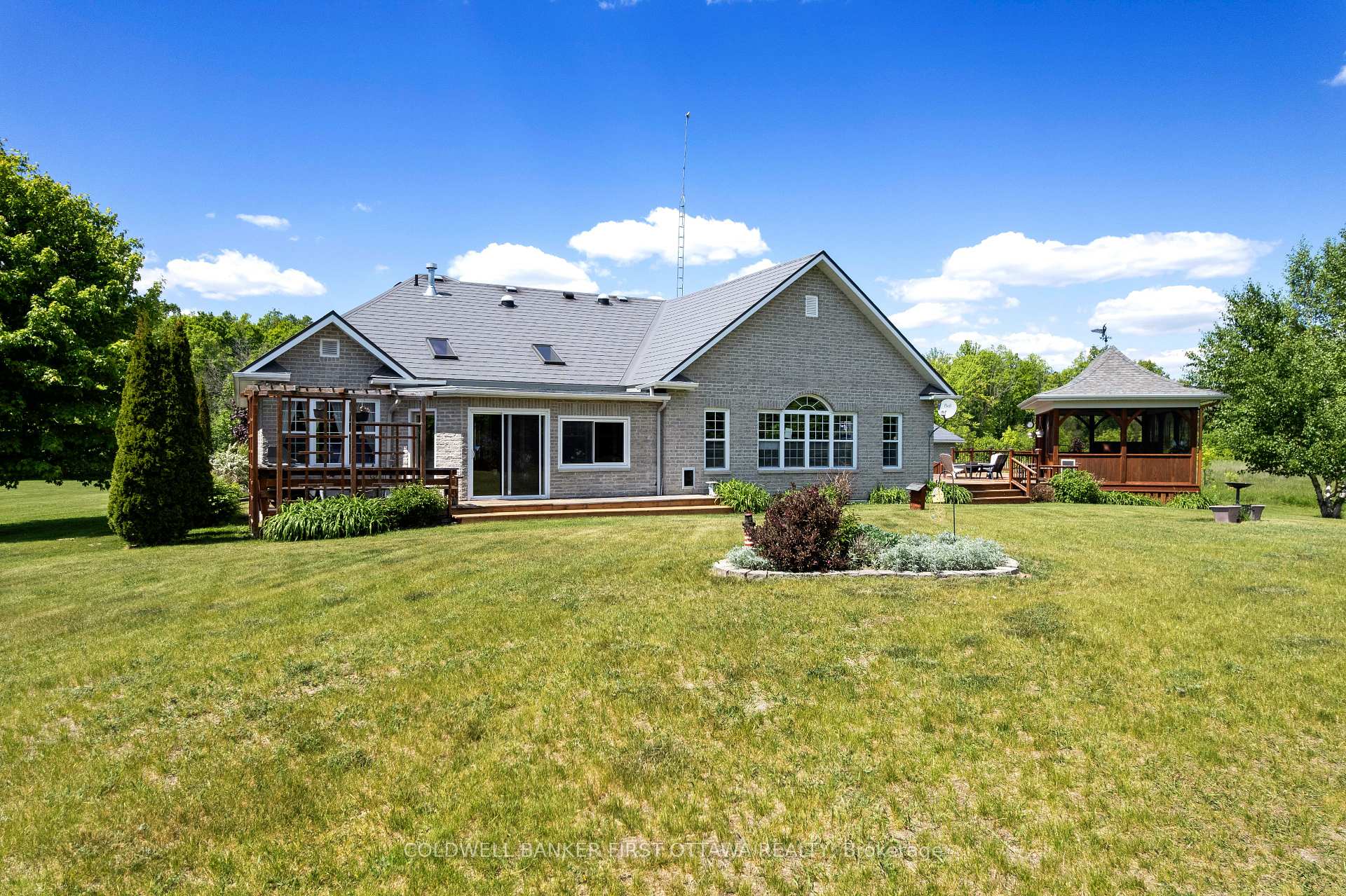 Photo 13 of 1111 West Shore Drive, Drummond/North Elmsley, Drummond N Elmsley (Drummond) Twp — HOMEH