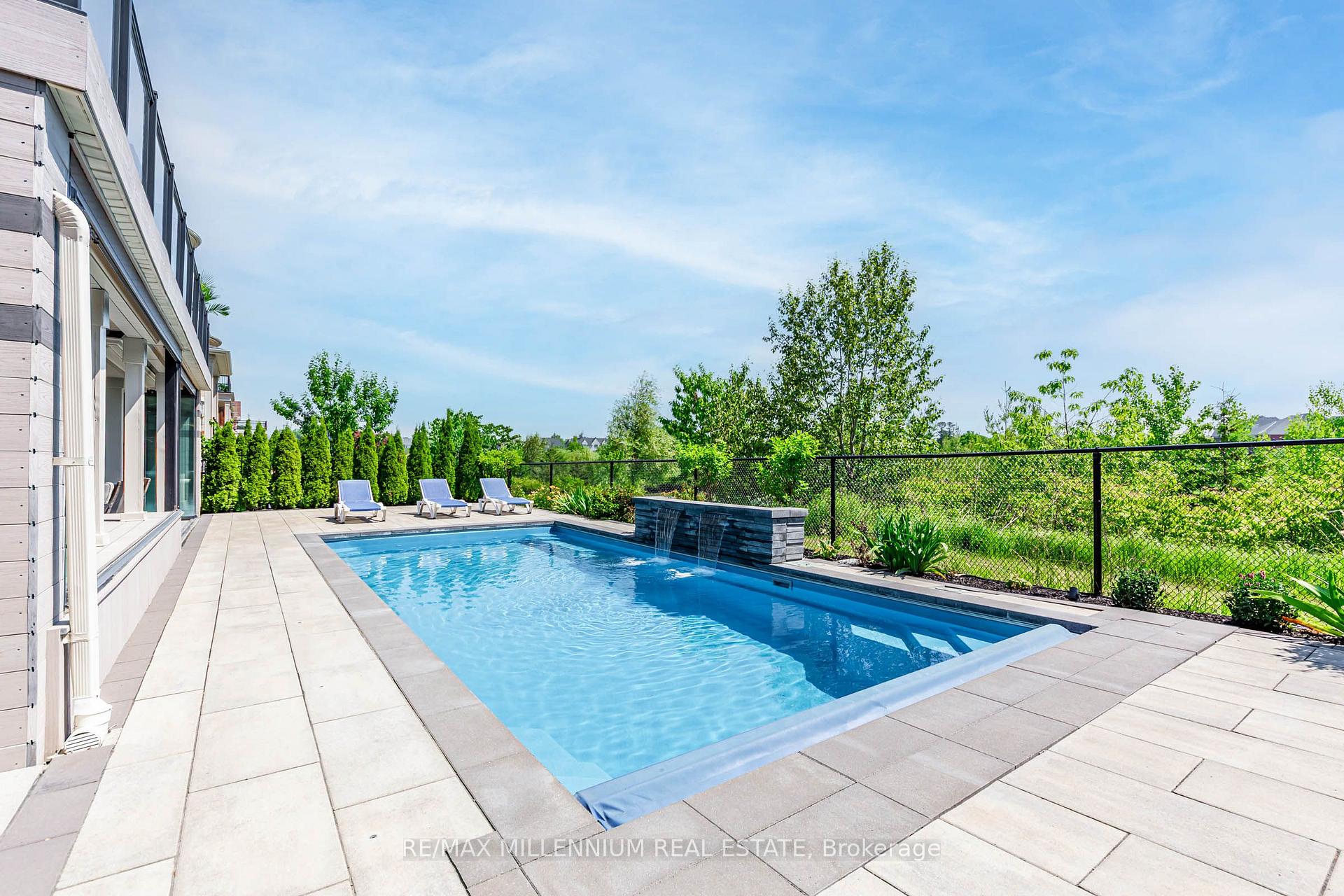 Photo 38 of 175 Woodgate Pines Drive, Vaughan, Kleinburg — HOMEH