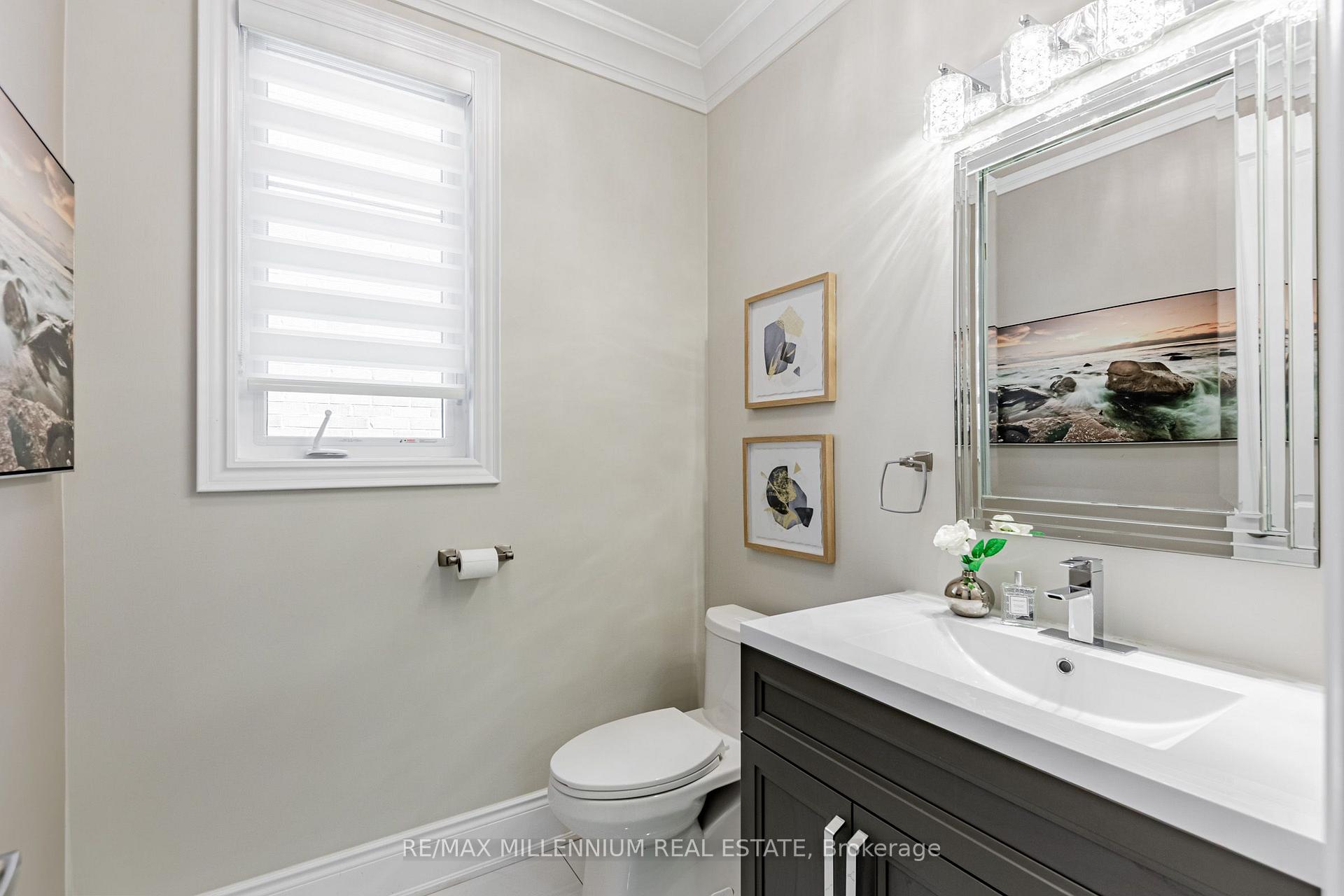 Photo 45 of 175 Woodgate Pines Drive, Vaughan, Kleinburg — HOMEH