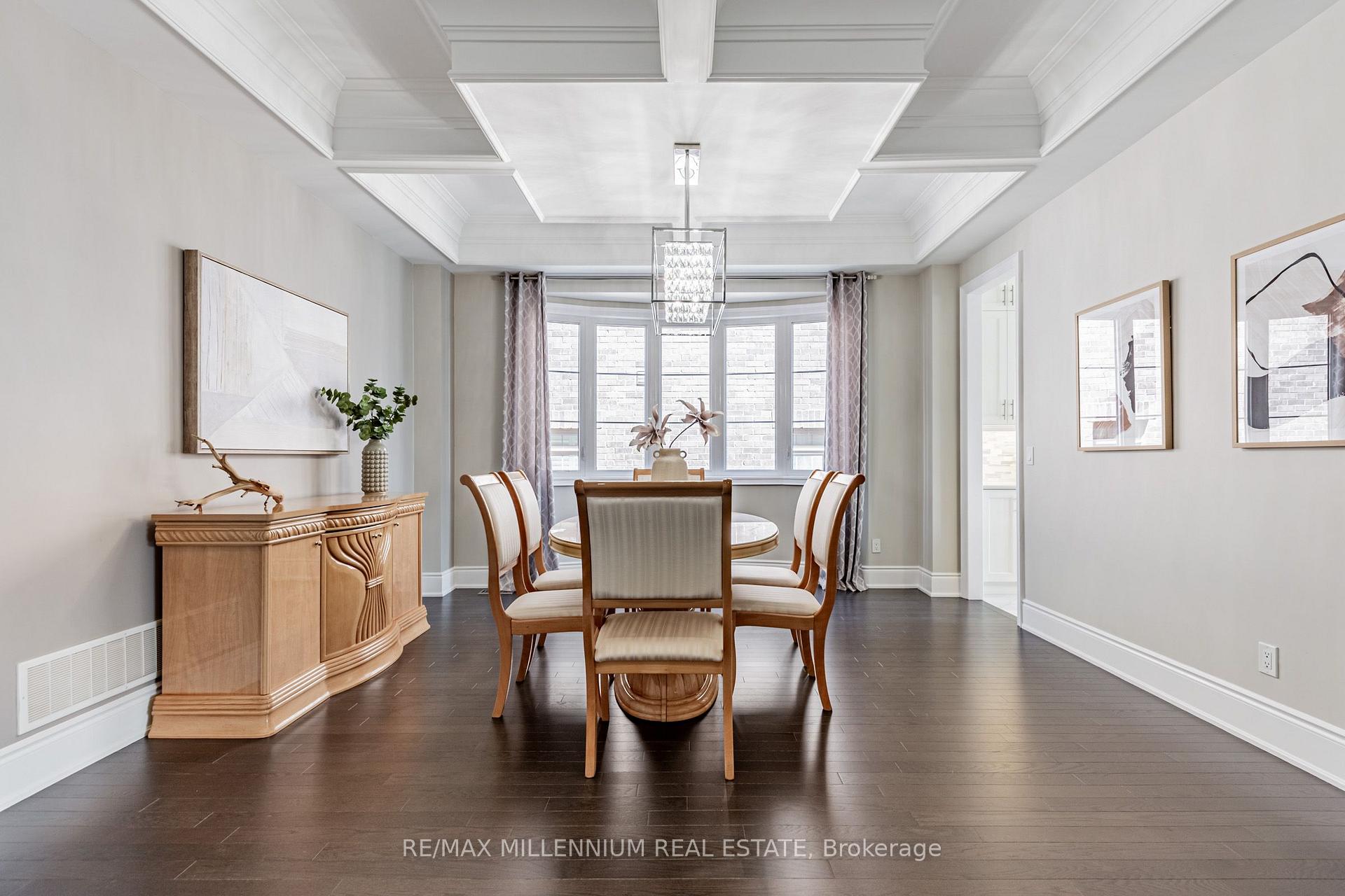 Photo 47 of 175 Woodgate Pines Drive, Vaughan, Kleinburg — HOMEH