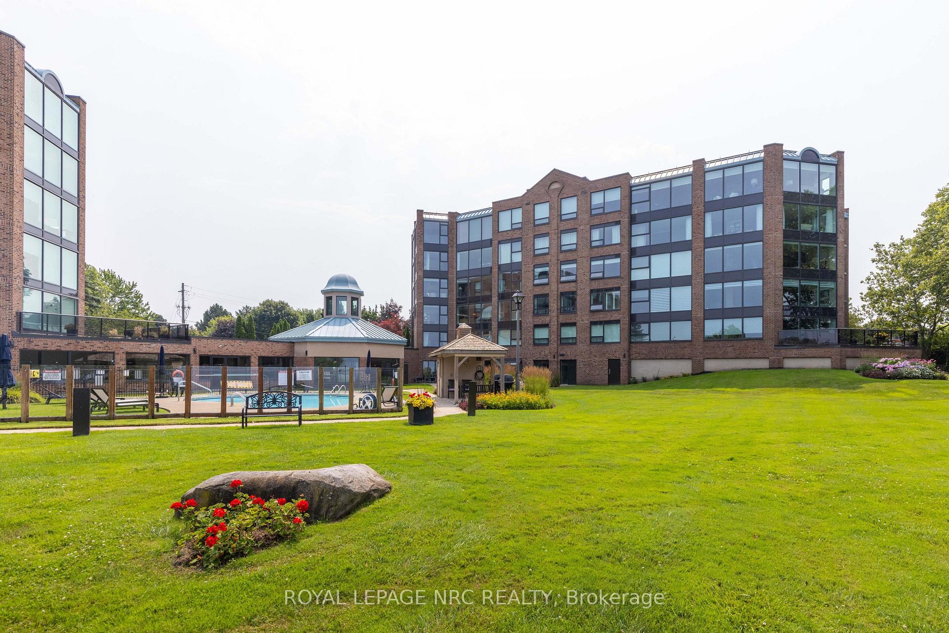 Photo 2 of Unit 2203, 701 Geneva Street, St. Catharines, Lakeshore — HOMEH