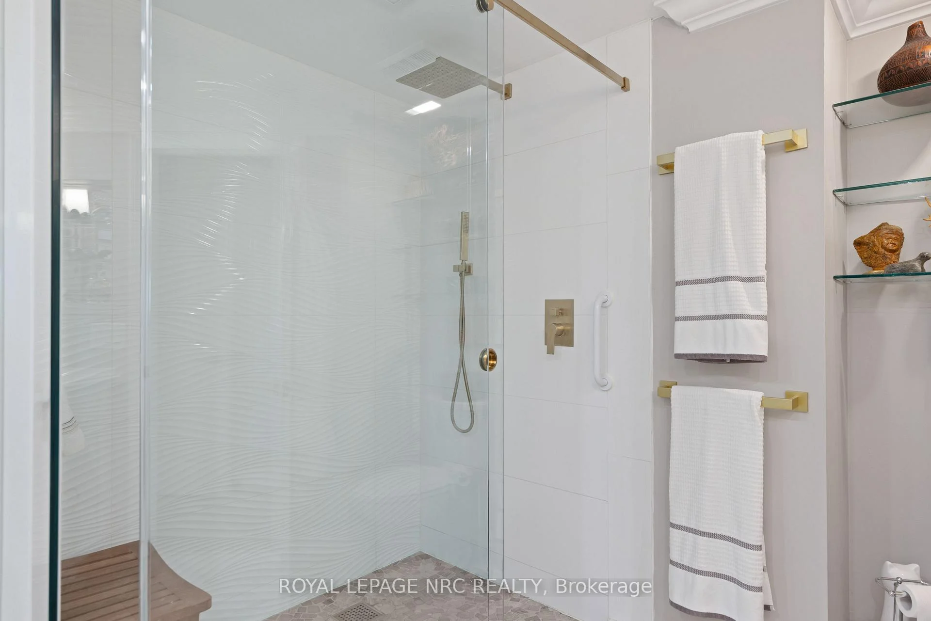 Photo 27 of Unit 2203, 701 Geneva Street, St. Catharines, Lakeshore — HOMEH