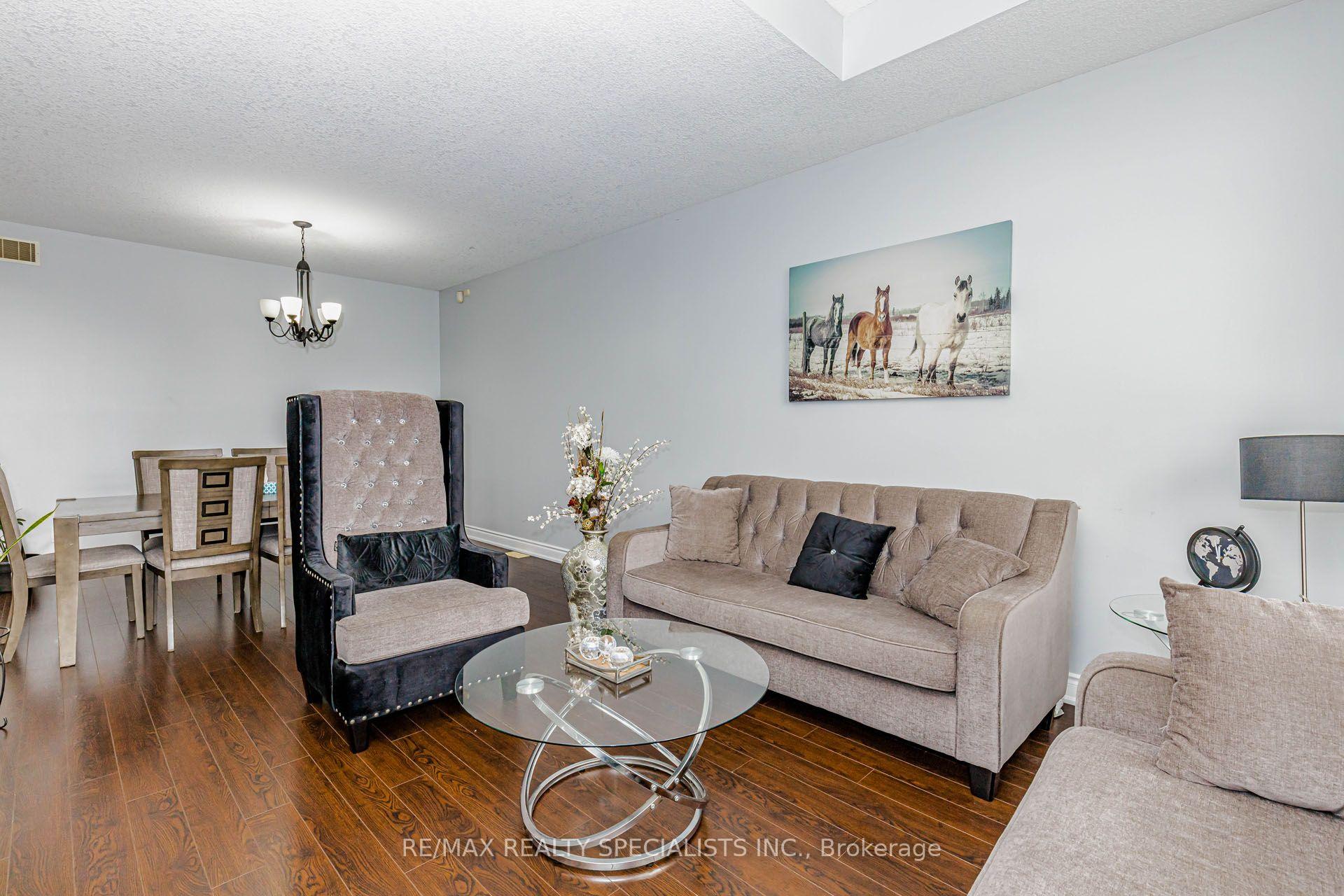 Photo 20 of 7 Snyder Court, Norwich, Burgessville — HOMEH