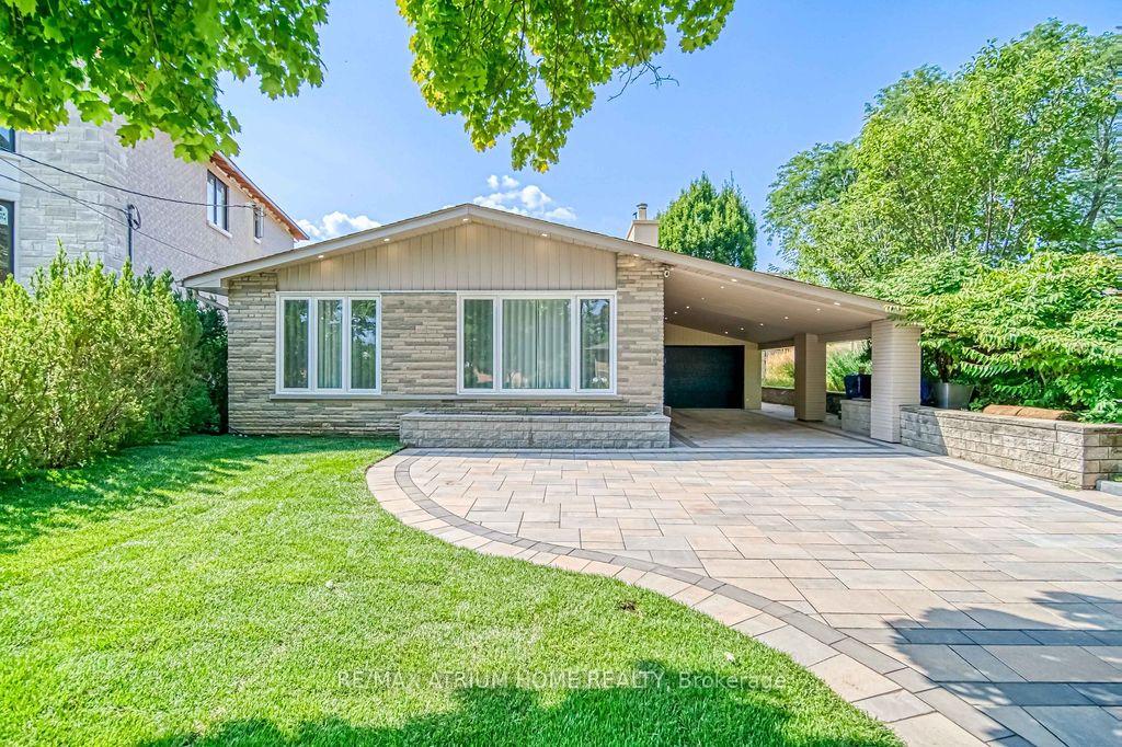 Photo 1 of 4 Palomino Crescent, North York, Bayview Village — HOMEH