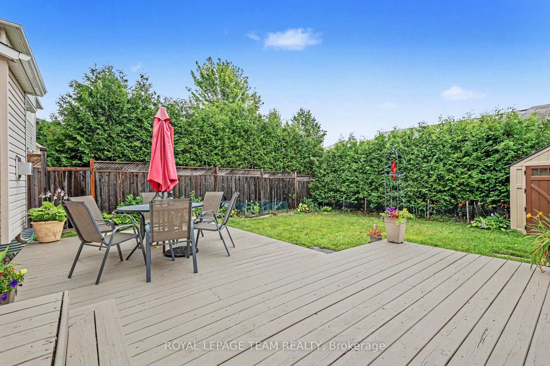Photo 36 of 414 Abbeydale Circle, Ottawa, Kanata - Morgan's Grant/South March — HOMEH