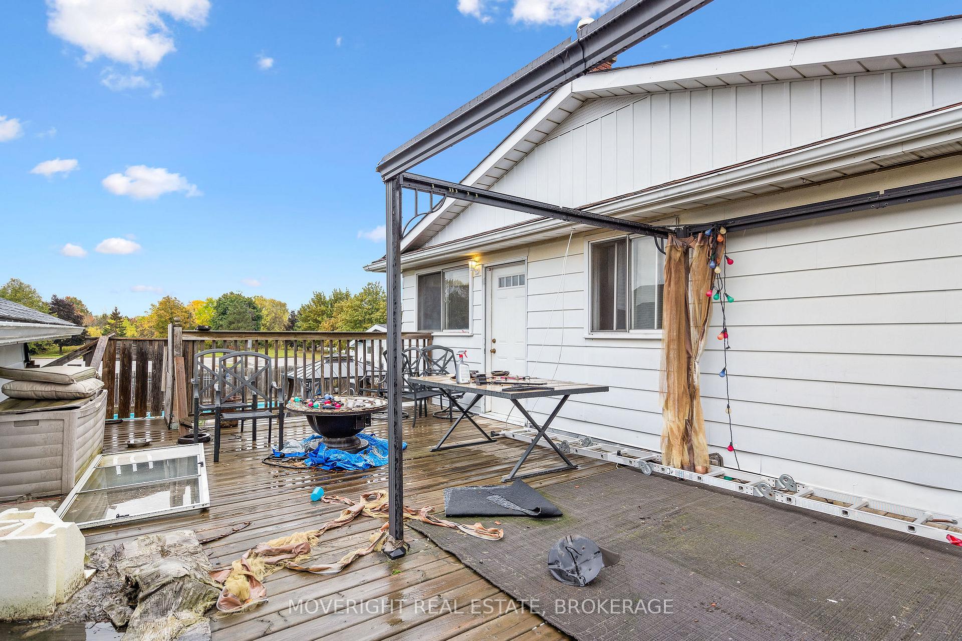 Photo 31 of 12 A Third Ave Louth, St. Catharines, Grapeview — HOMEH