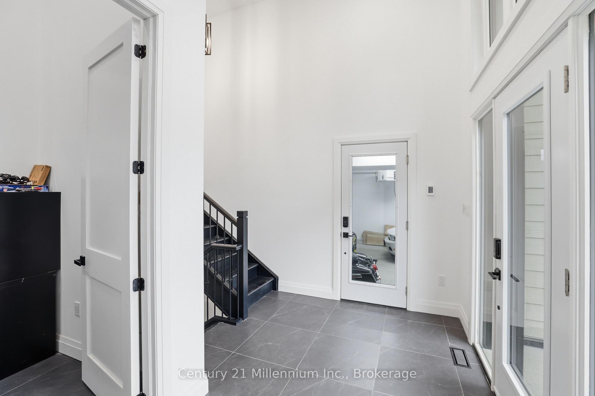 Photo 5 of 113 Smallman Drive, Wasaga Beach — HOMEH