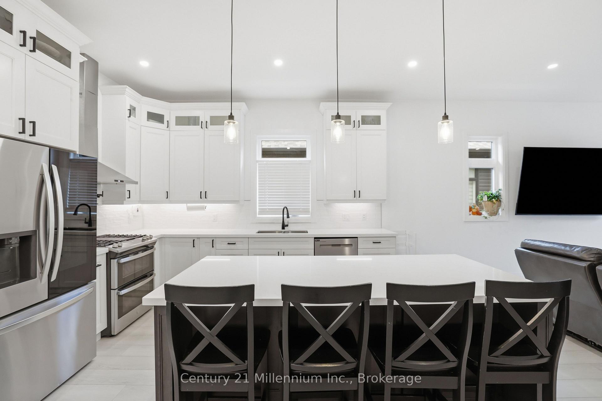 Photo 9 of 113 Smallman Drive, Wasaga Beach — HOMEH