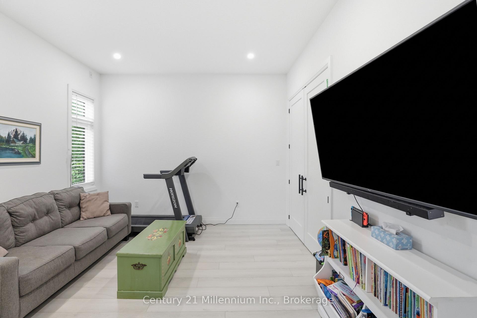 Photo 21 of 113 Smallman Drive, Wasaga Beach — HOMEH