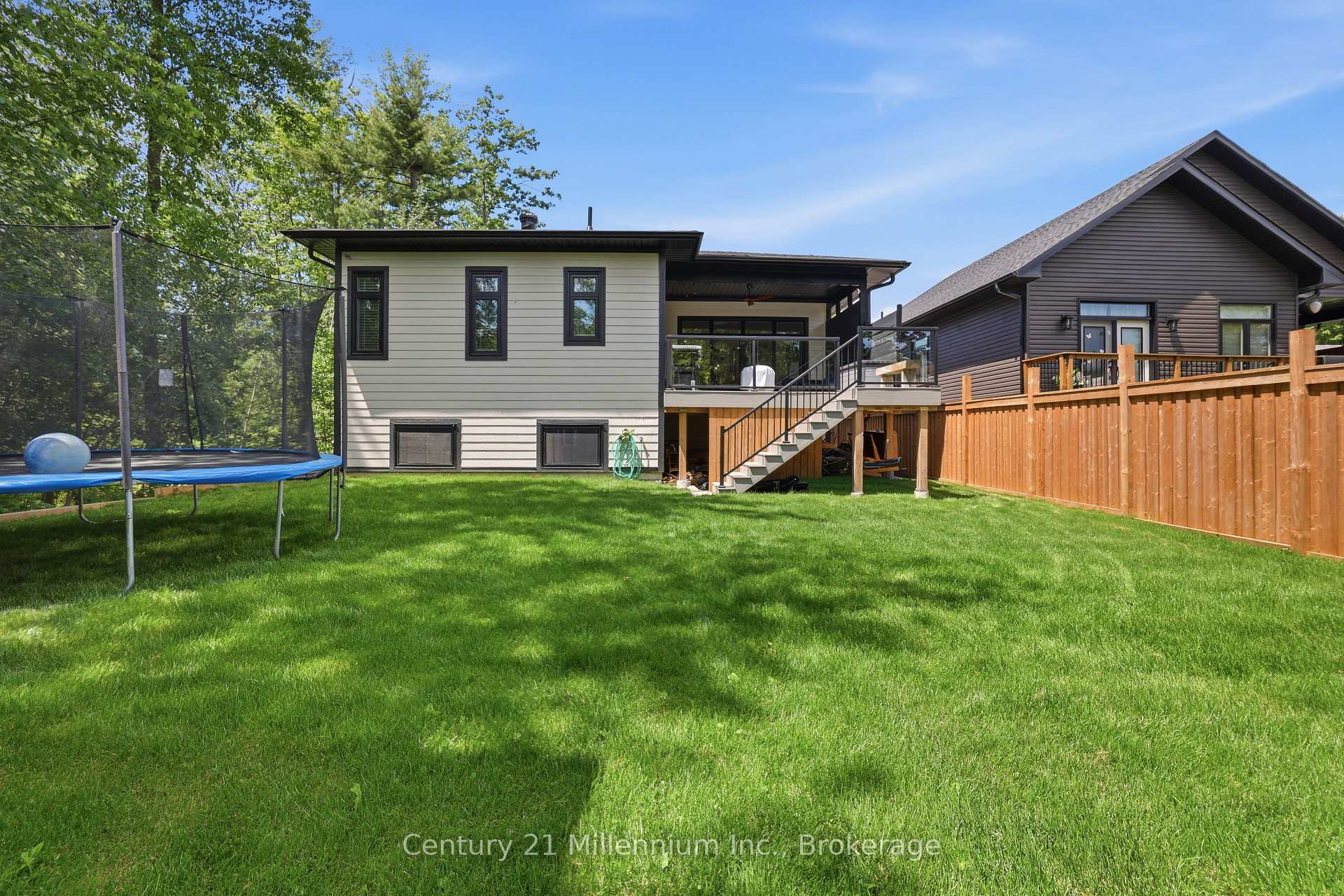 Photo 41 of 113 Smallman Drive, Wasaga Beach — HOMEH