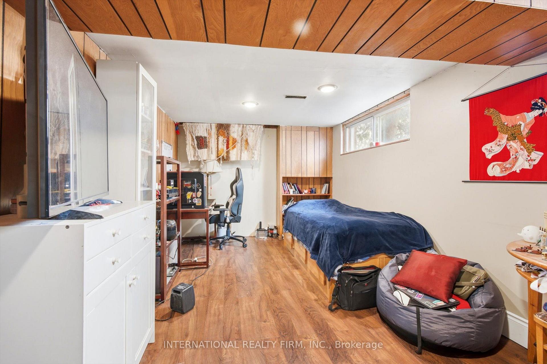 Photo 20 of 84 Hadrian Drive, Etobicoke, Elms-Old Rexdale — HOMEH