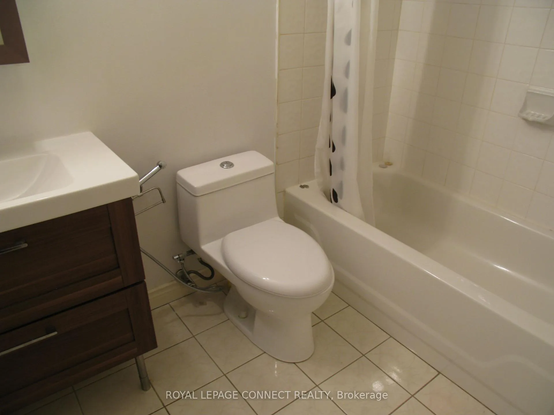 Photo 14 of Unit Bsmt 2B, 112 Sweetbriar Court, Pickering, Highbush — HOMEH