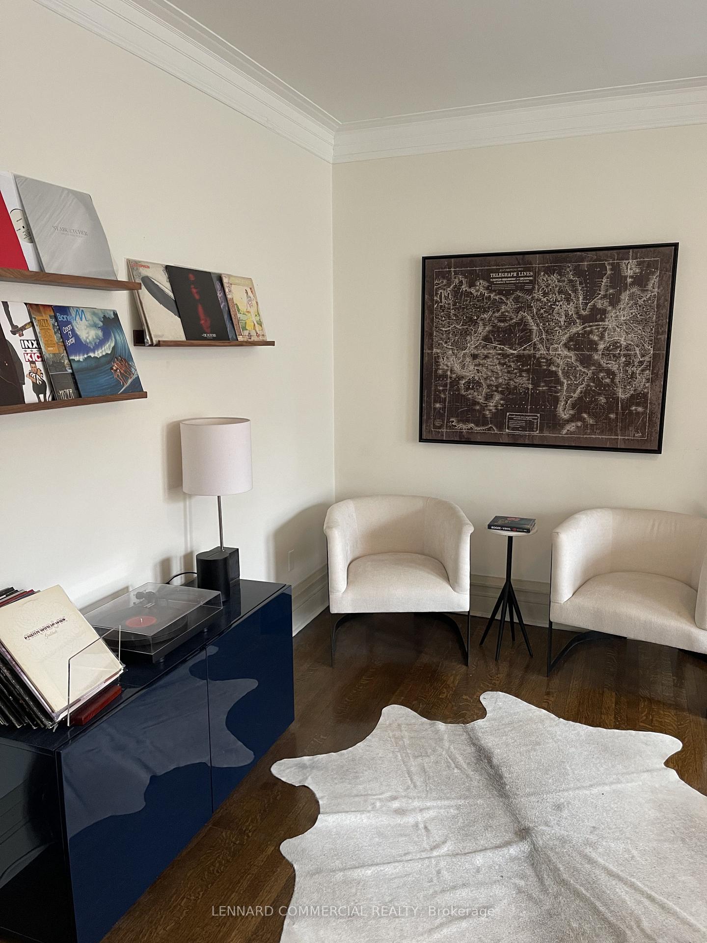 Photo 8 of Unit 4, 26 Elm Avenue, Toronto, Rosedale-Moore Park — HOMEH
