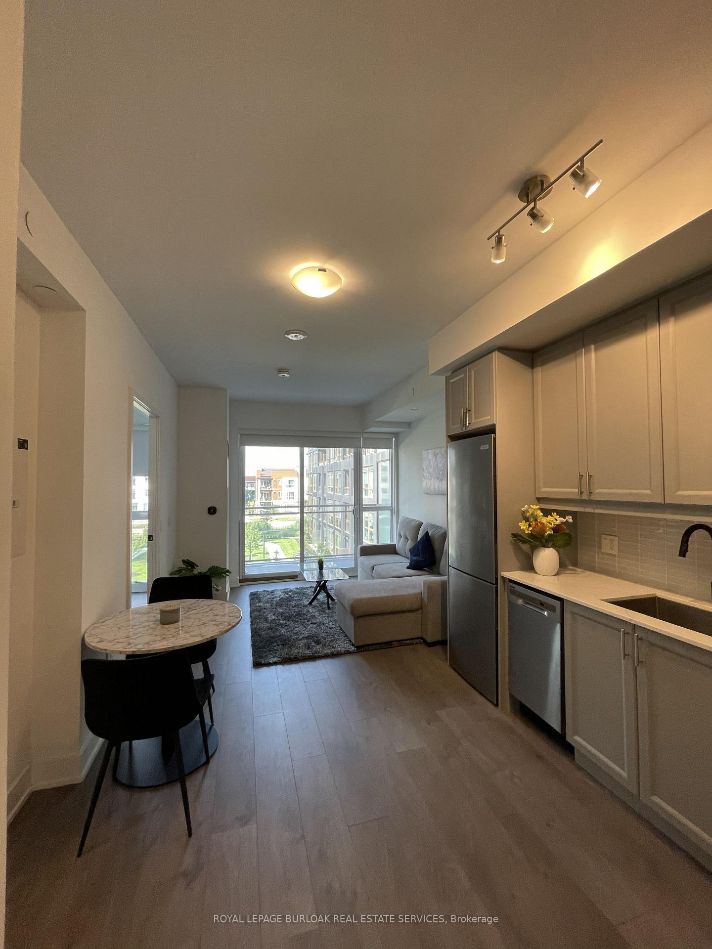 Photo 5 of Unit 341, 2343 Khalsa Gate, Oakville, Westmount — HOMEH