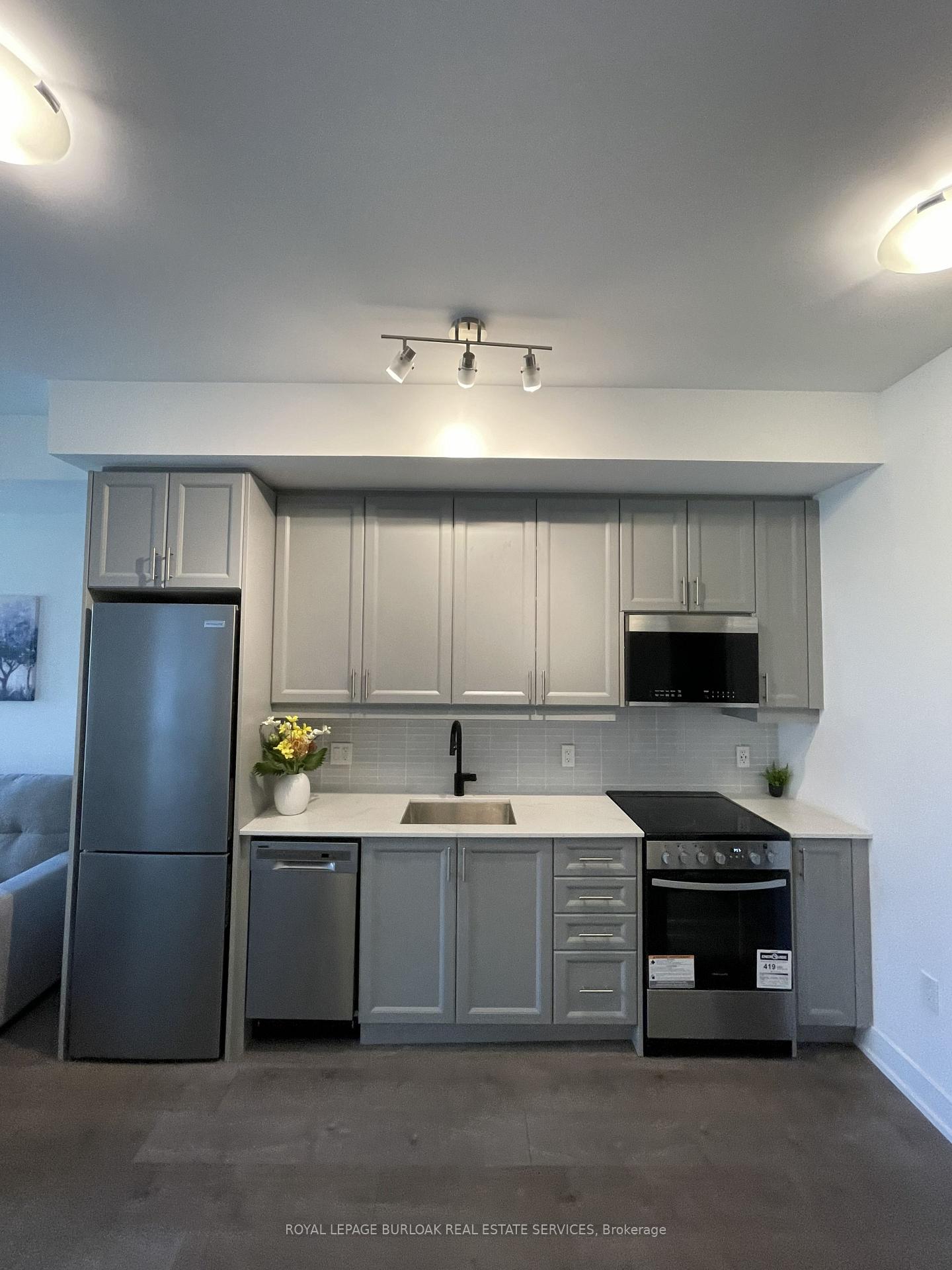 Photo 6 of Unit 341, 2343 Khalsa Gate, Oakville, Westmount — HOMEH