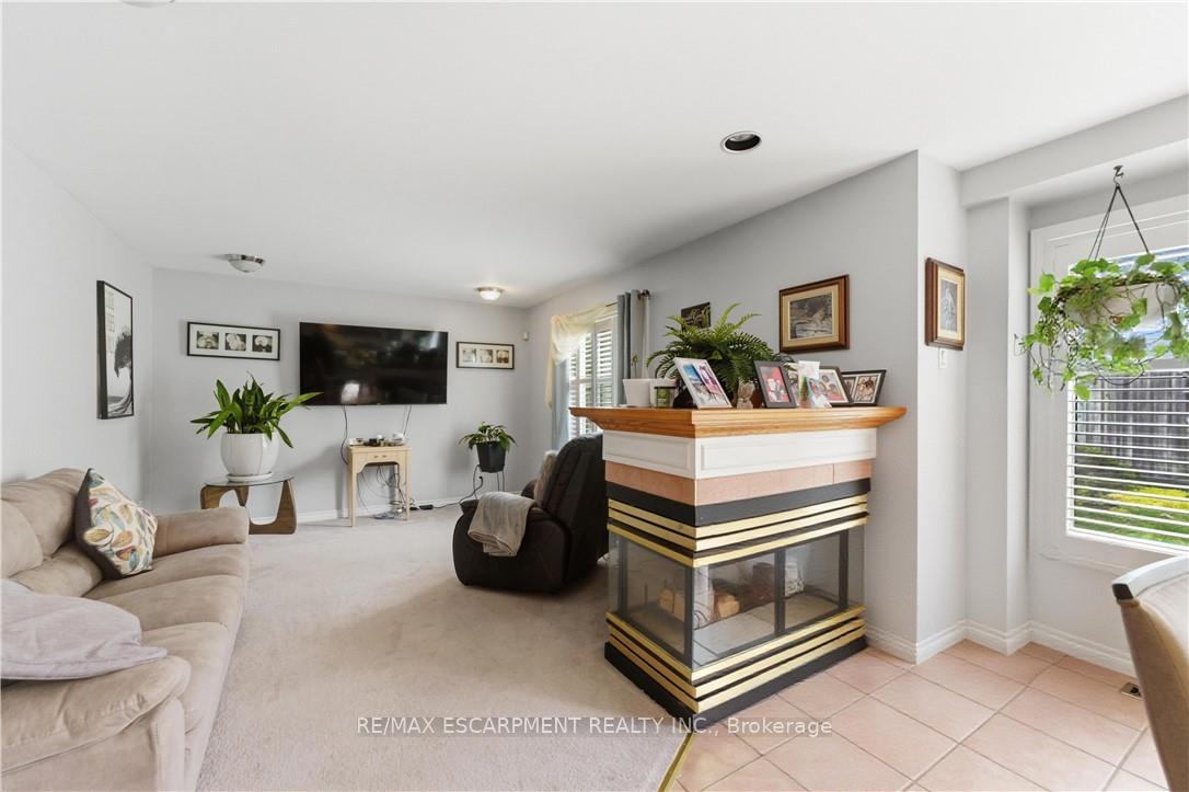 Photo 14 of 183 Daniels Street, Hamilton, Ancaster — HOMEH