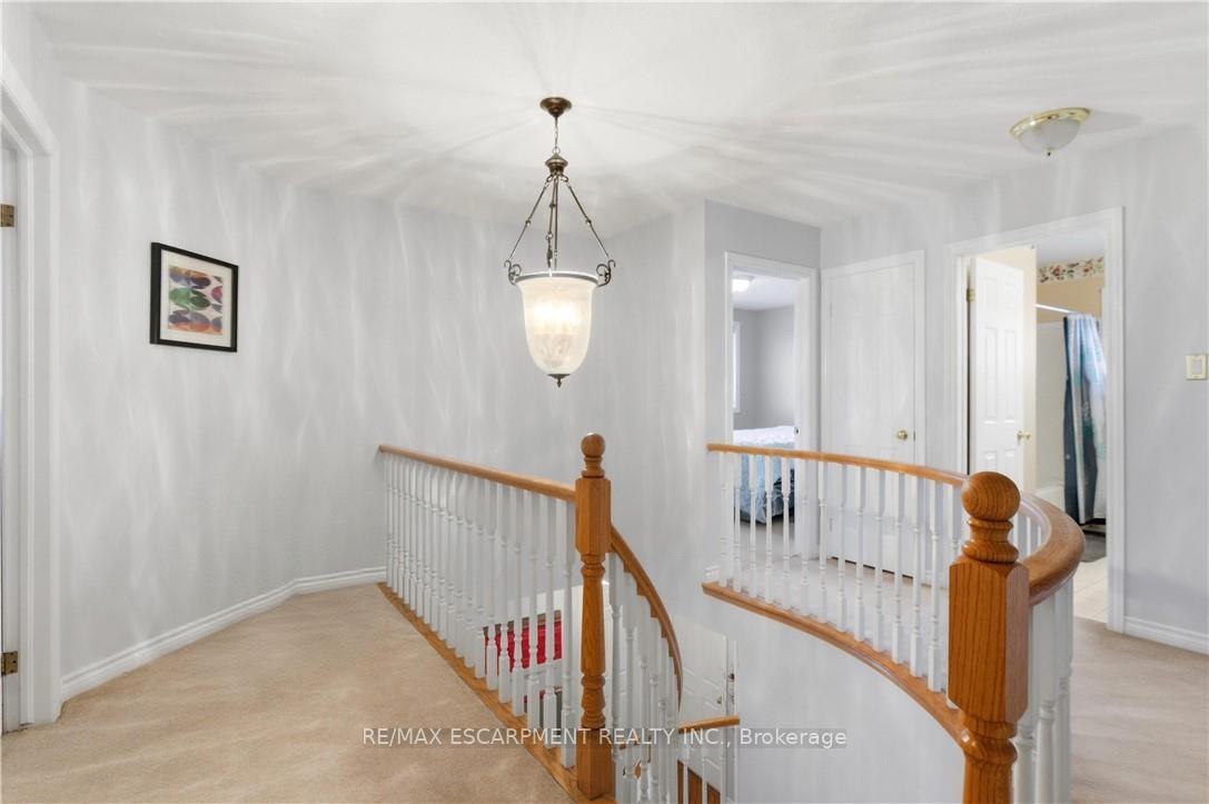 Photo 23 of 183 Daniels Street, Hamilton, Ancaster — HOMEH