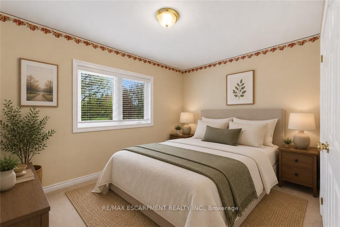 Photo 26 of 183 Daniels Street, Hamilton, Ancaster — HOMEH