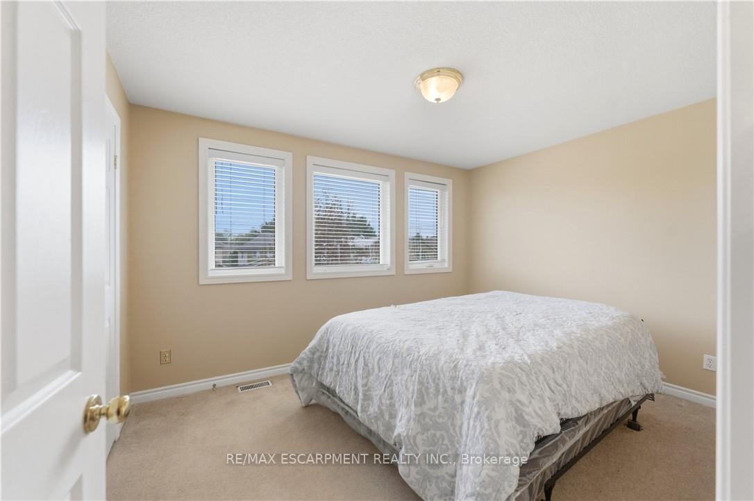 Photo 29 of 183 Daniels Street, Hamilton, Ancaster — HOMEH