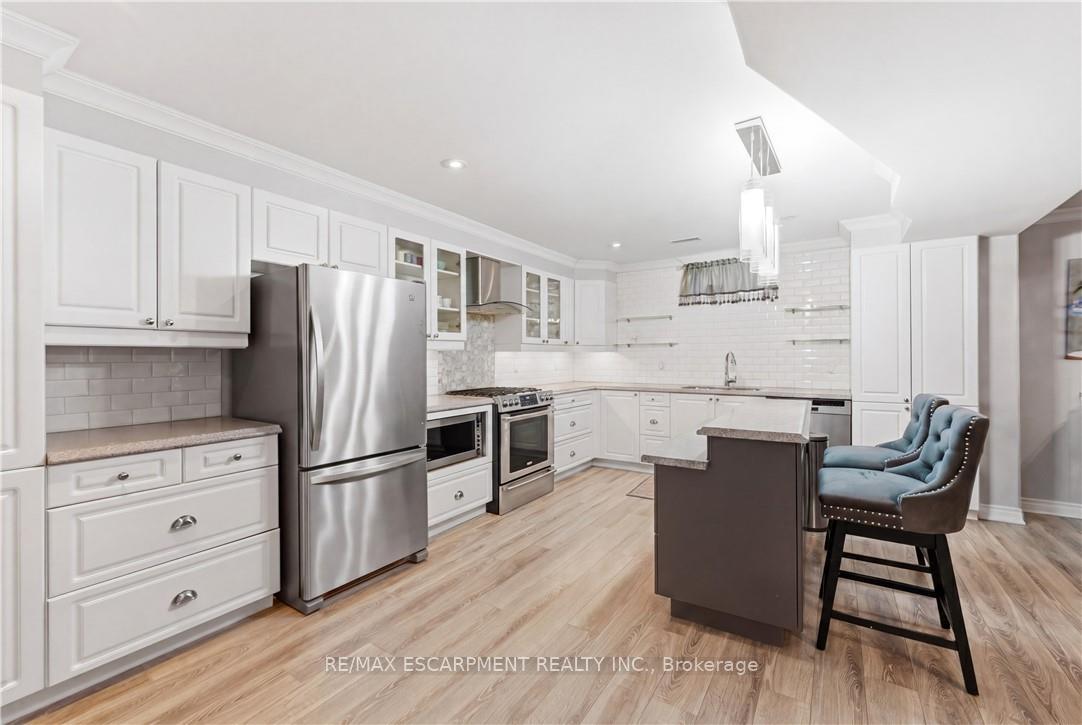 Photo 31 of 183 Daniels Street, Hamilton, Ancaster — HOMEH