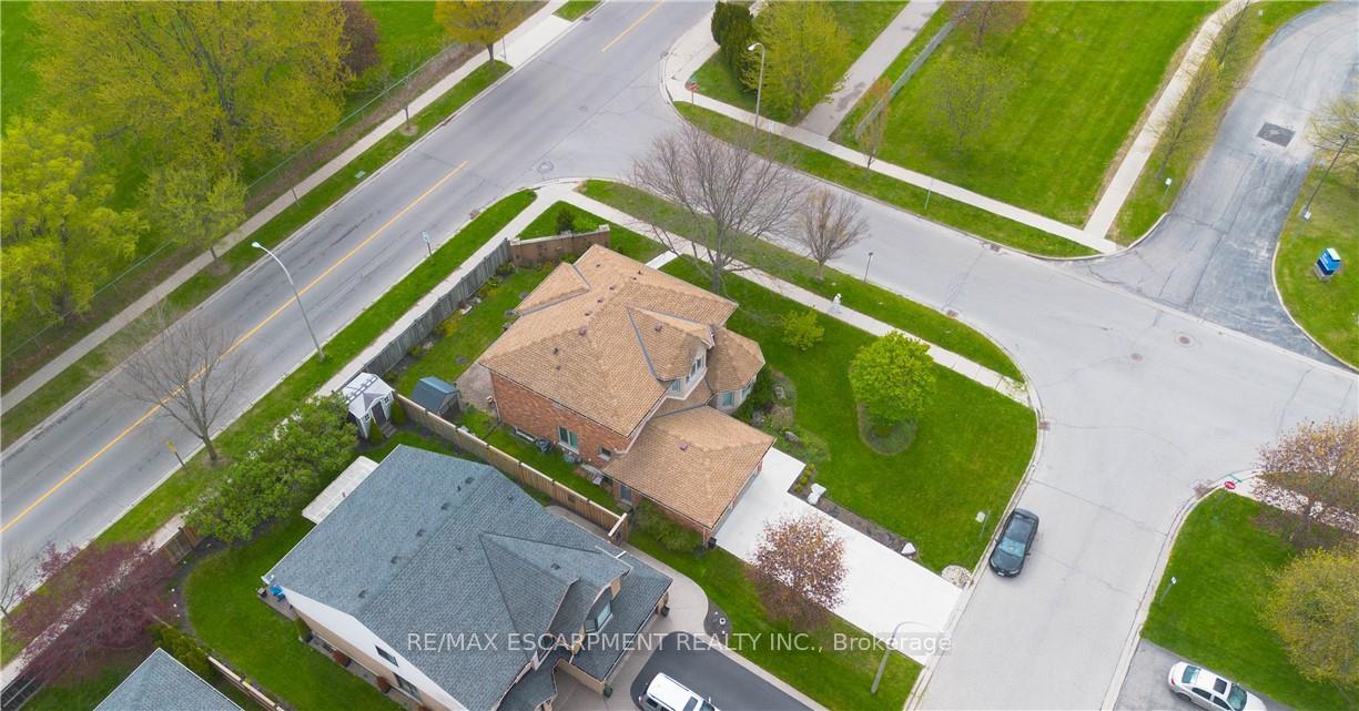 Photo 38 of 183 Daniels Street, Hamilton, Ancaster — HOMEH