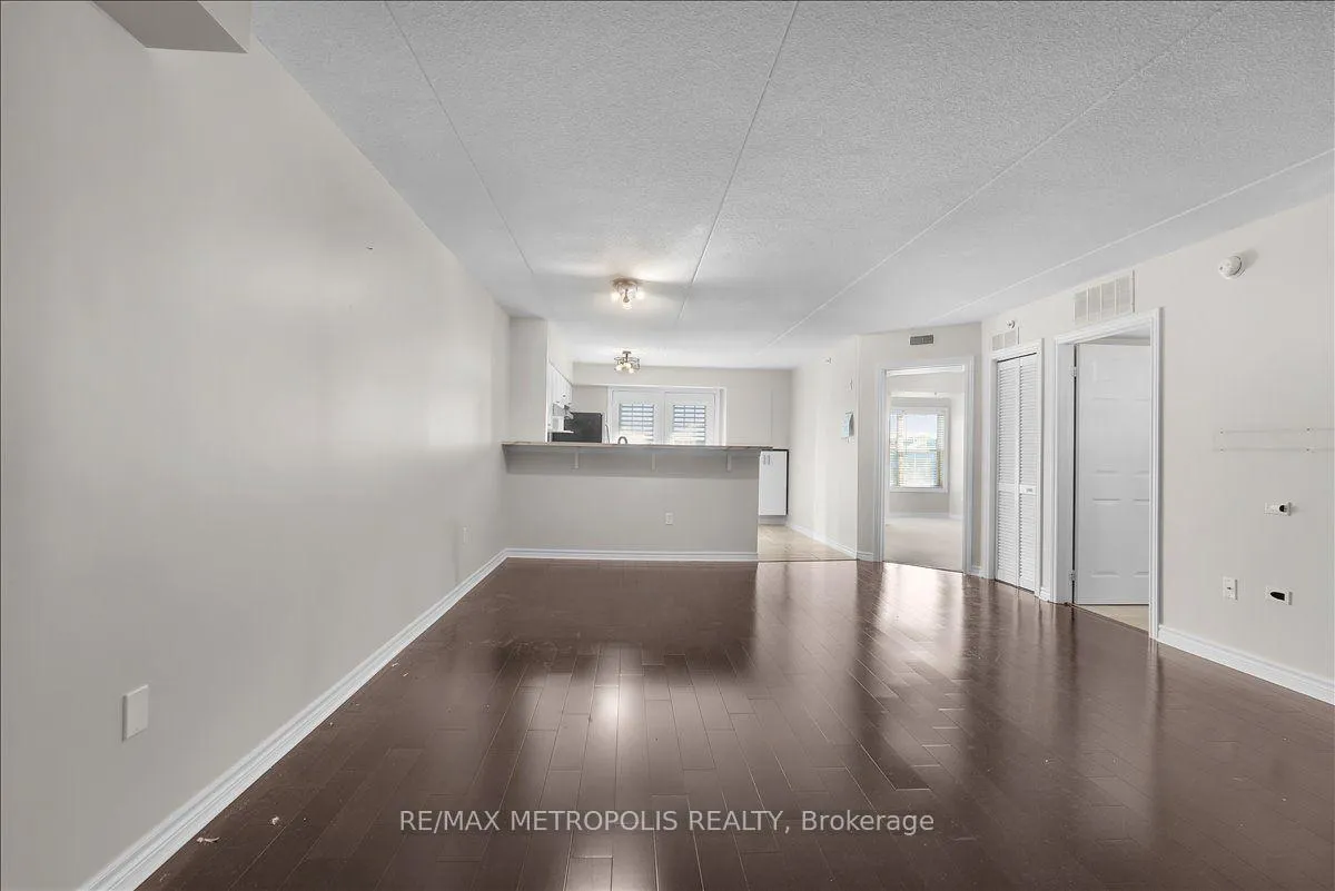Photo 6 of Unit 307, 1487 Maple Avenue, Milton, Dempsey — HOMEH