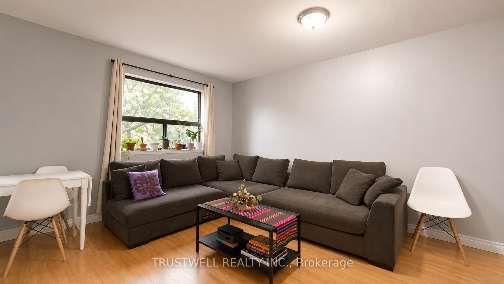 Photo 2 of Unit Apt A, 122 Atlantic Avenue, Toronto, South Parkdale — HOMEH