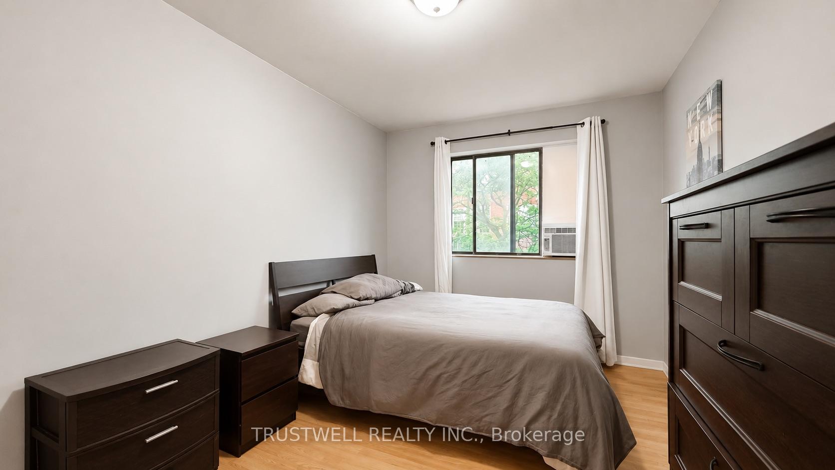 Photo 4 of Unit Apt A, 122 Atlantic Avenue, Toronto, South Parkdale — HOMEH