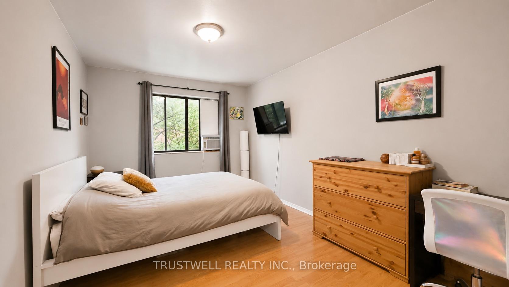 Photo 5 of Unit Apt A, 122 Atlantic Avenue, Toronto, South Parkdale — HOMEH