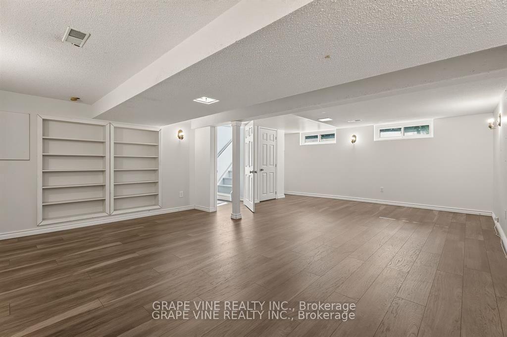 Photo 14 of 104 Oriole Avenue, Ottawa, Kanata - Glencairn/Hazeldean — HOMEH