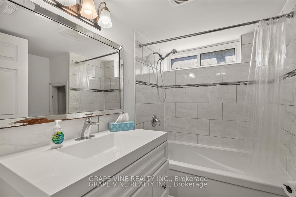 Photo 16 of 104 Oriole Avenue, Ottawa, Kanata - Glencairn/Hazeldean — HOMEH