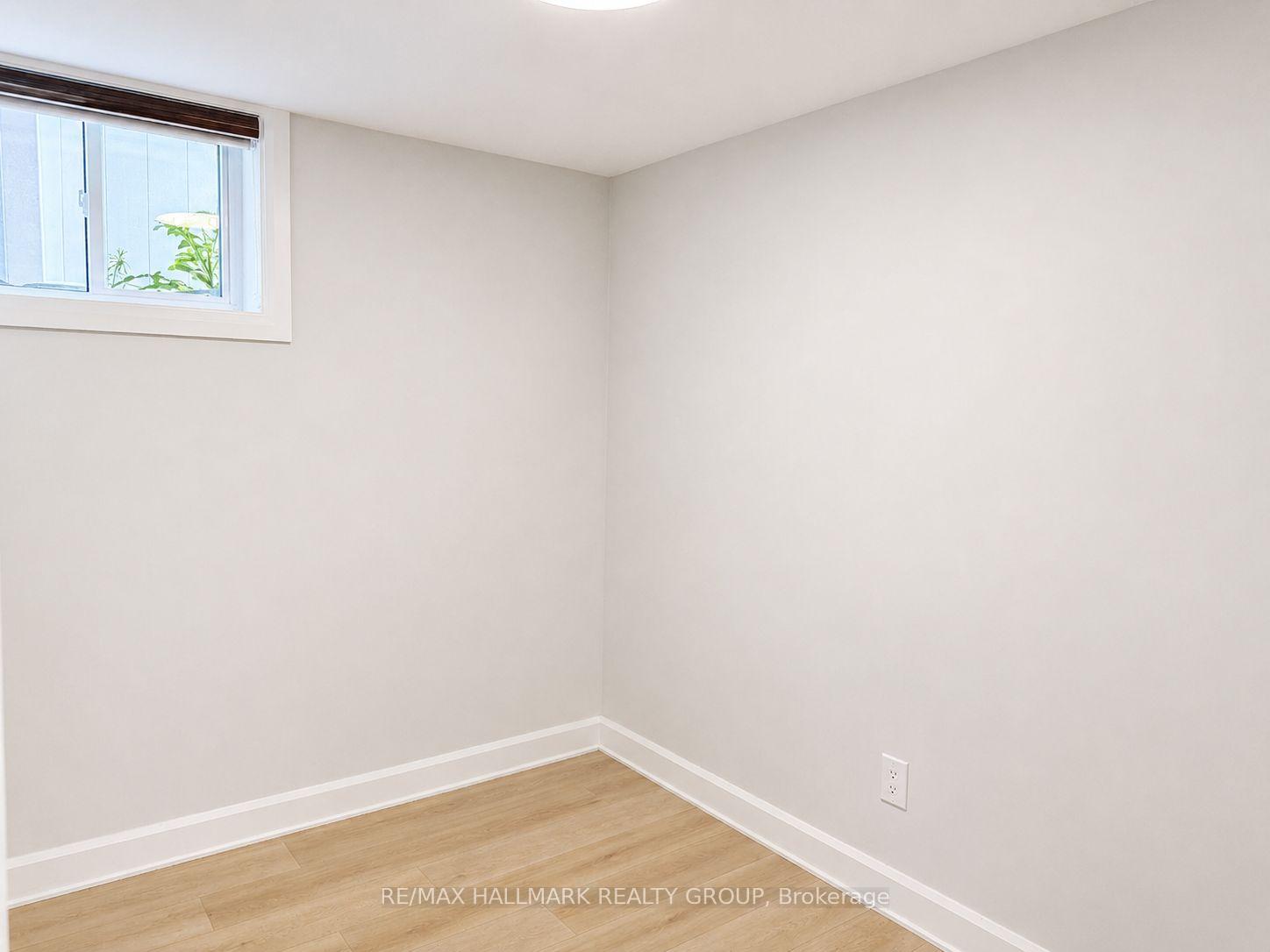 Photo 7 of 735 Borthwick Avenue, Ottawa, Castle Heights/Rideau High — HOMEH