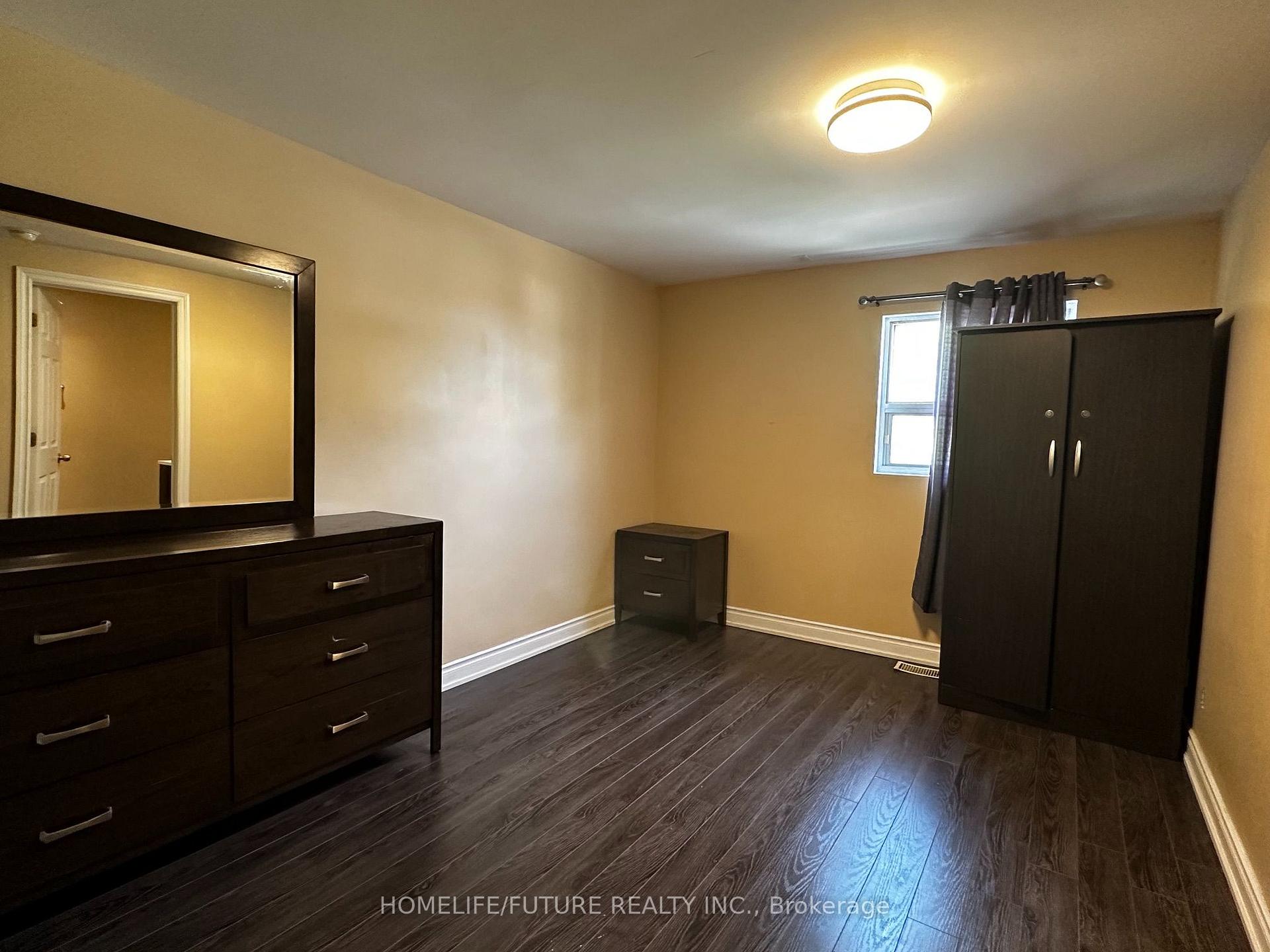 Photo 12 of 350 Eulalie Avenue, Oshawa, Central — HOMEH