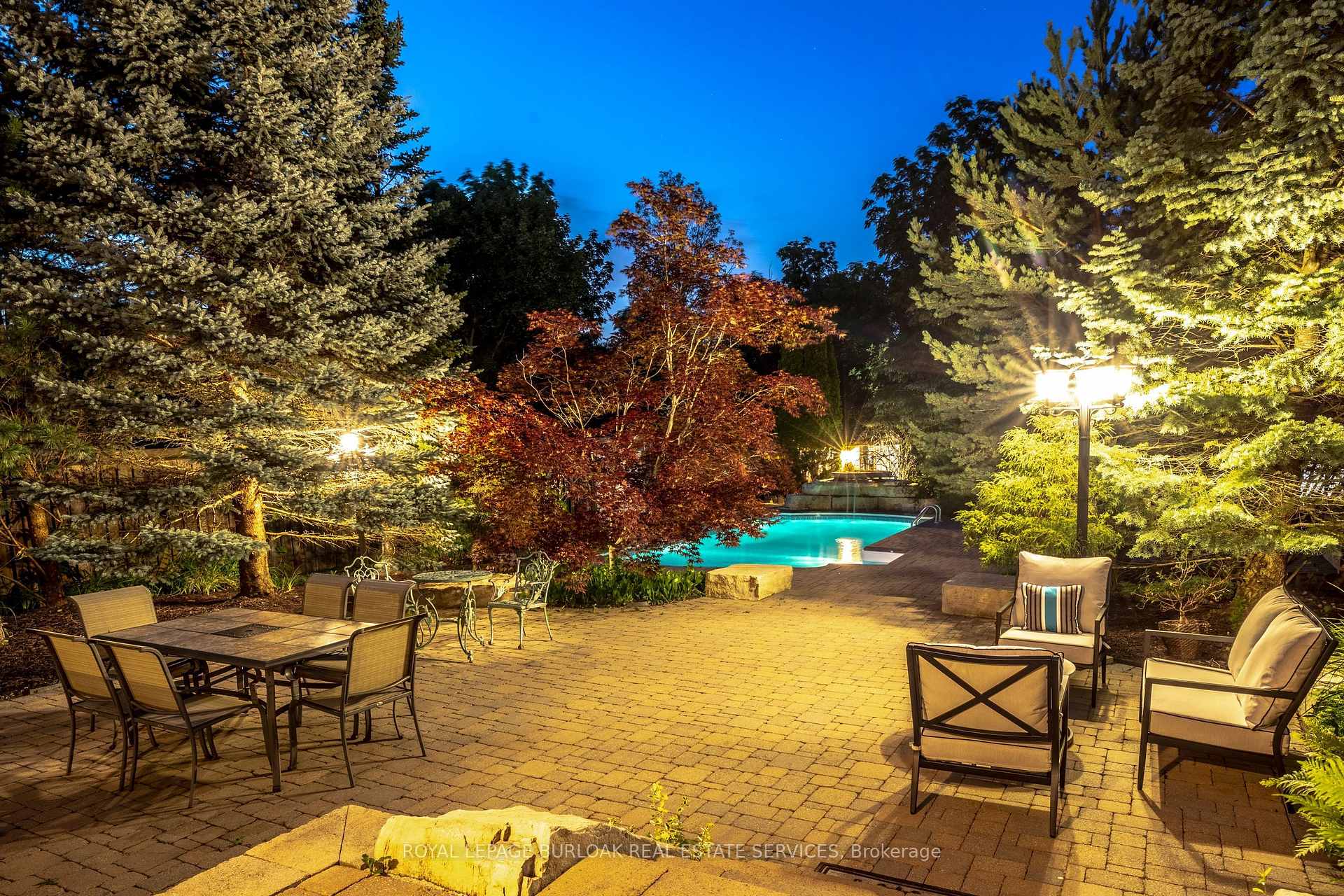 Photo of 215 Burloak Drive