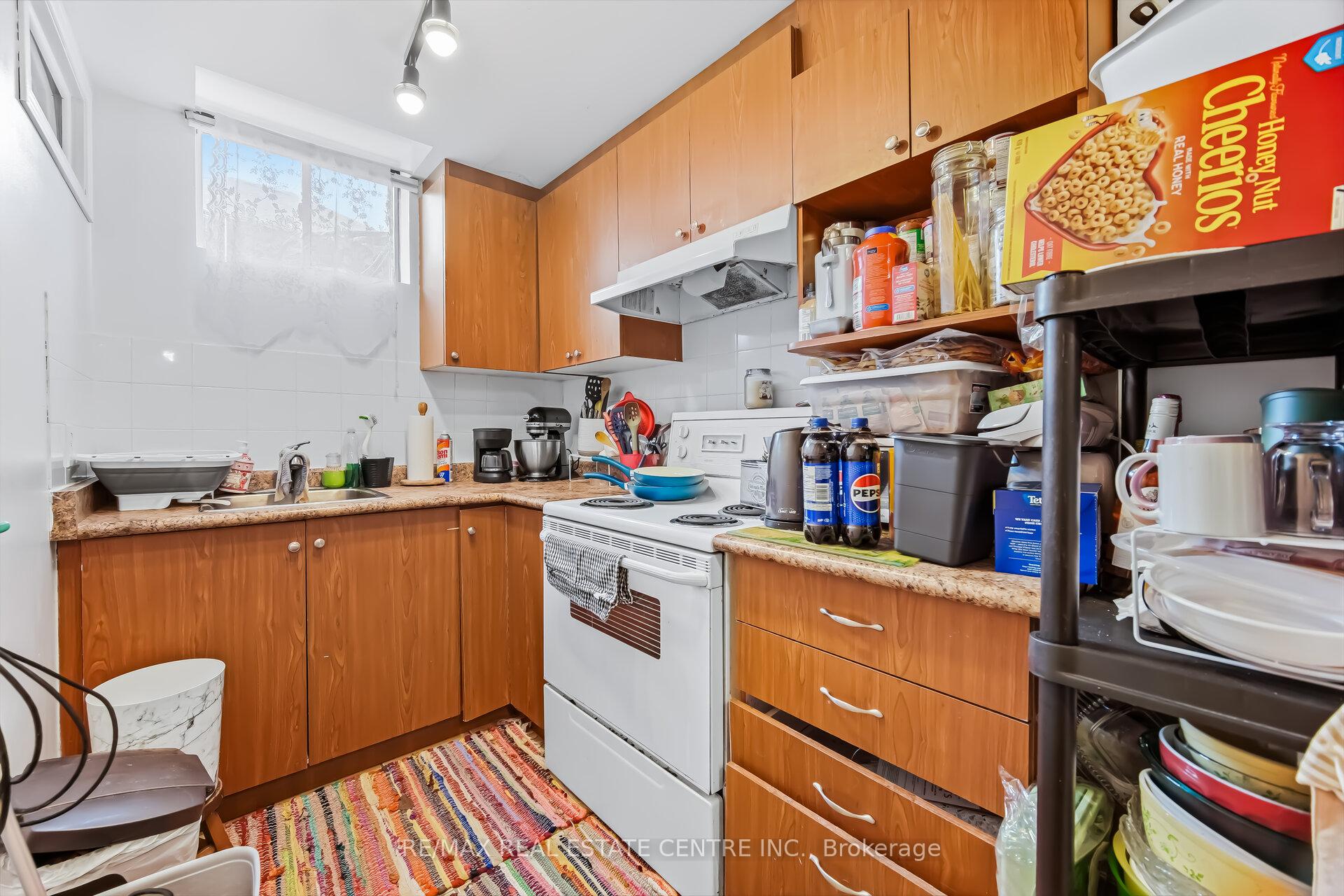 Photo 33 of 28 Mount Fuji Crescent, Brampton, Sandringham-Wellington — HOMEH