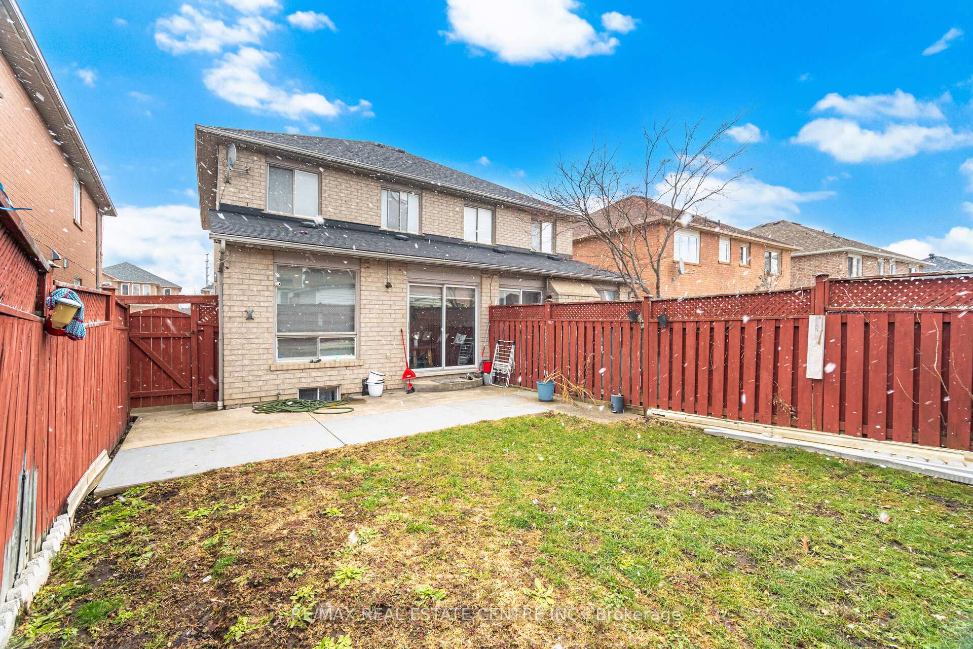 Photo 44 of 28 Mount Fuji Crescent, Brampton, Sandringham-Wellington — HOMEH
