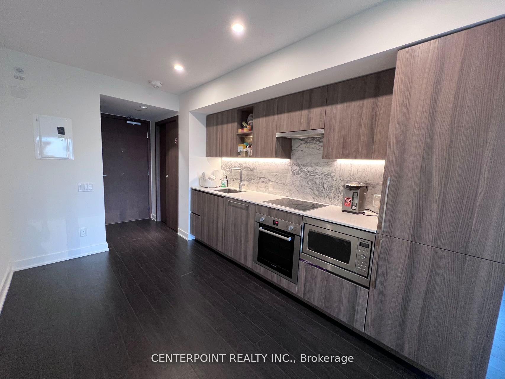Photo 3 of Unit 606, 19 Bathurst Street, Toronto, Waterfront Communities — HOMEH