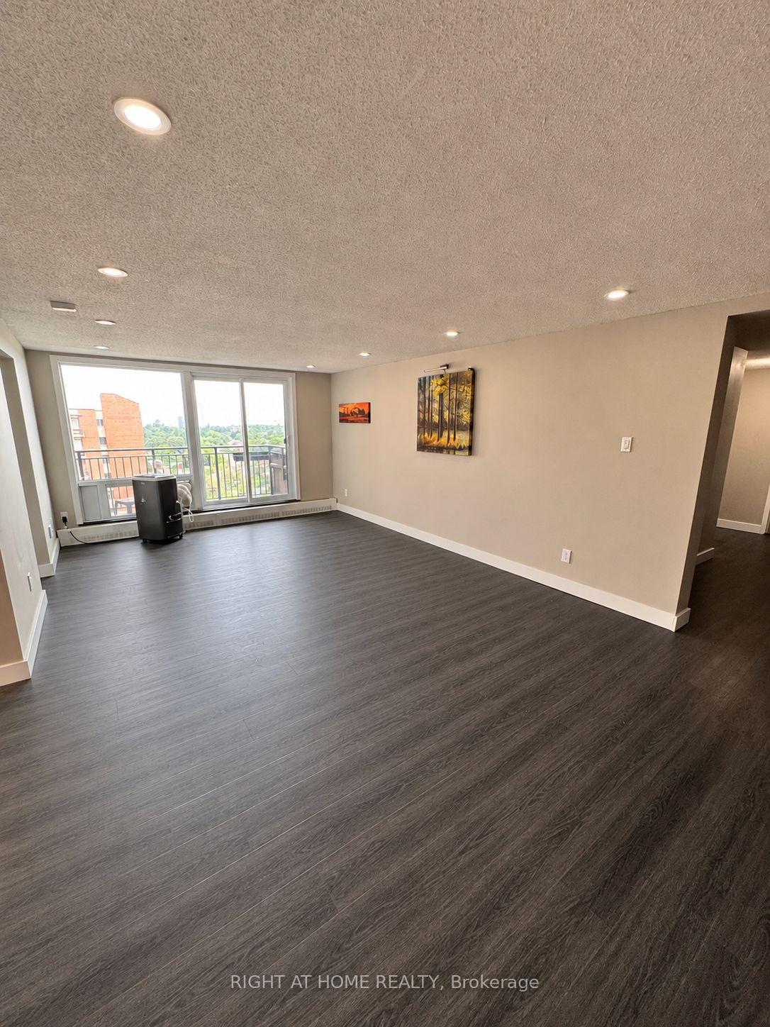 Photo 3 of Unit 1205, 1465 Baseline Road, Ottawa, Copeland Park — HOMEH