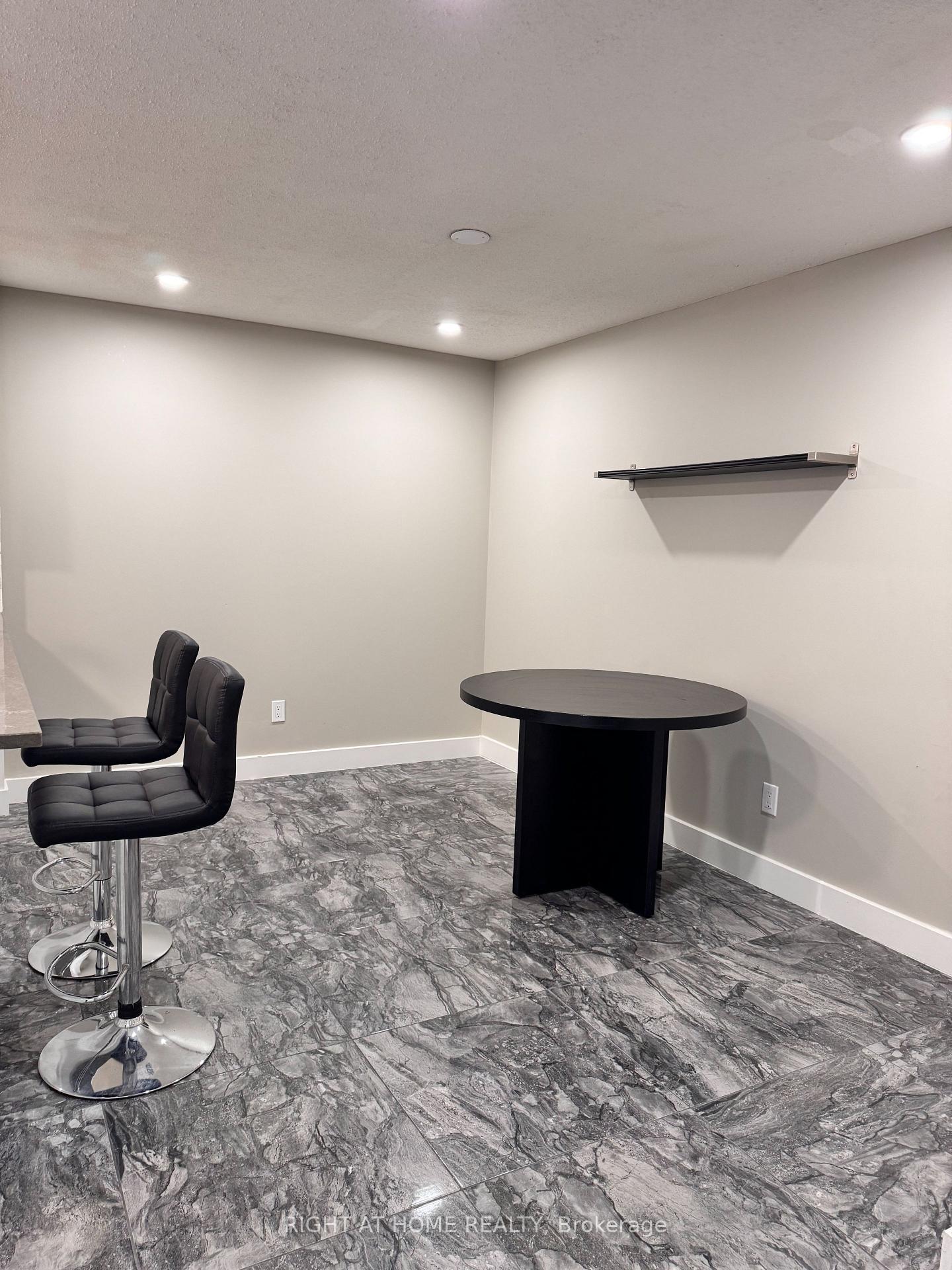 Photo 12 of Unit 1205, 1465 Baseline Road, Ottawa, Copeland Park — HOMEH