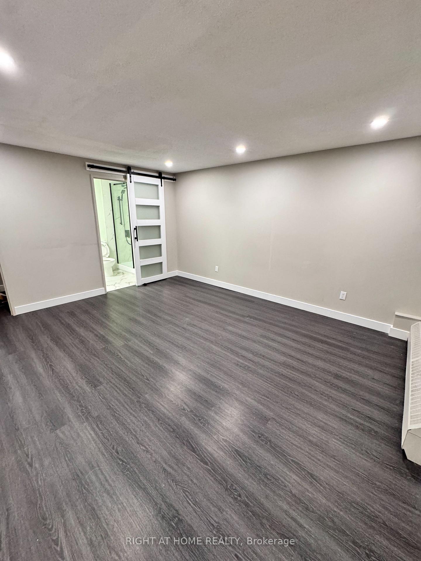 Photo 14 of Unit 1205, 1465 Baseline Road, Ottawa, Copeland Park — HOMEH